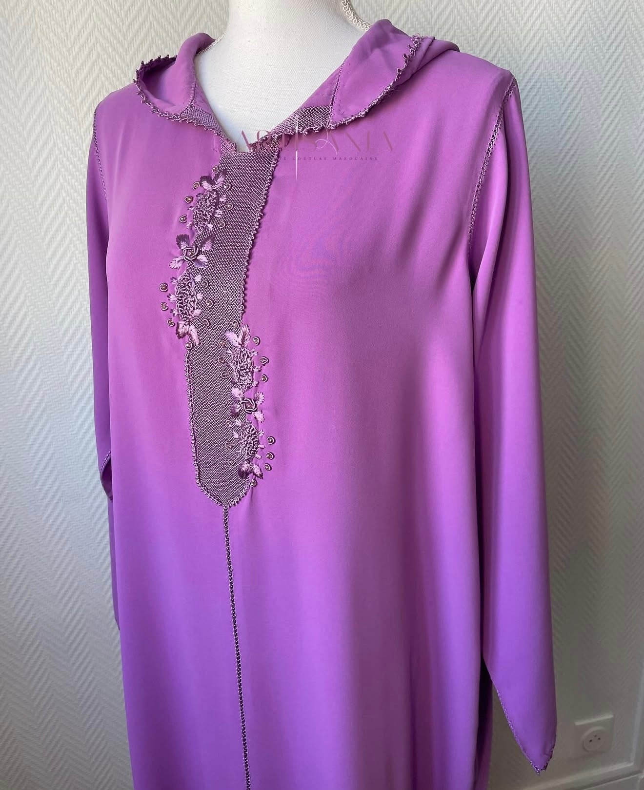 Jellaba marocaine une pièce faite main travail randa - modèle Amna 🌸