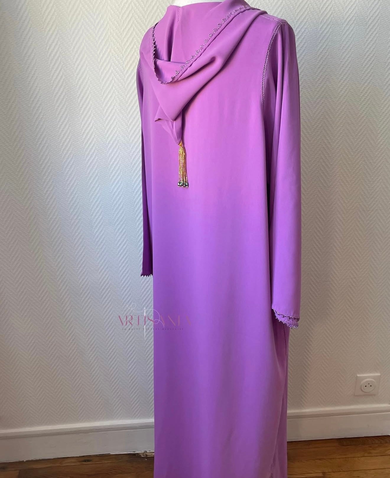 Jellaba marocaine une pièce faite main travail randa - modèle Amna 🌸