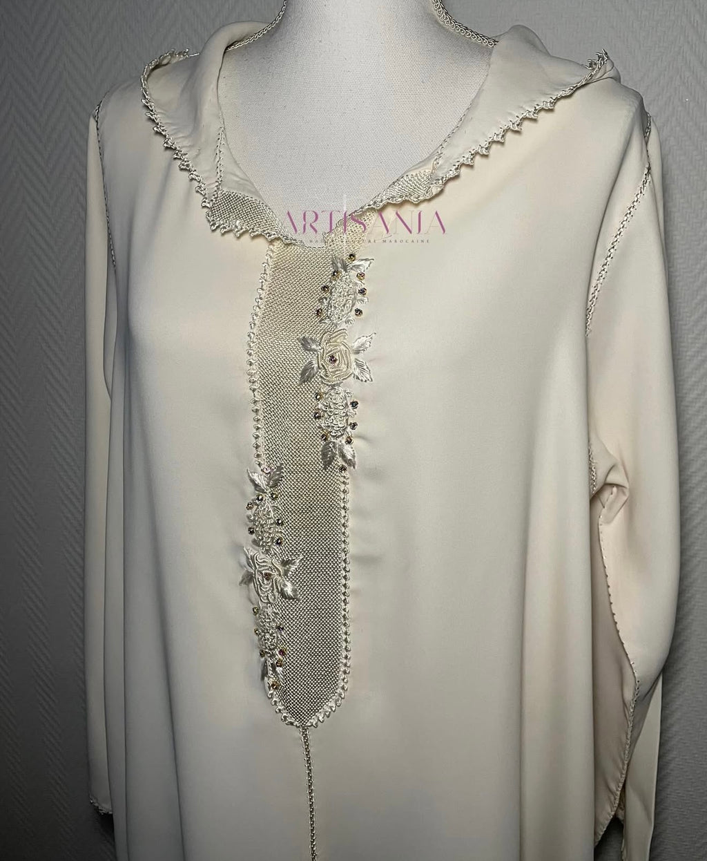 Jellaba marocaine une pièce faite main travail randa - modèle Amna 🌸