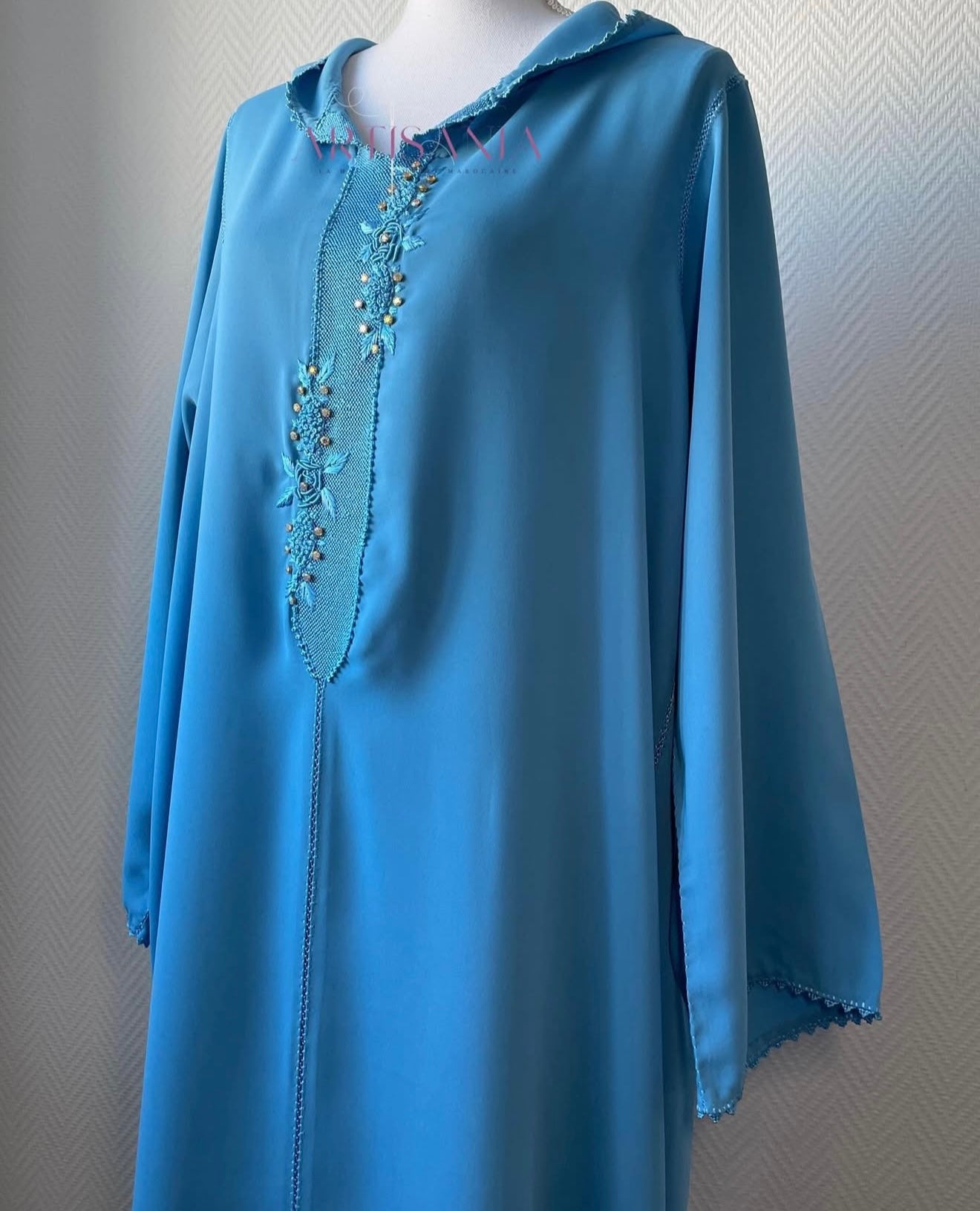 Jellaba marocaine une pièce faite main travail randa - modèle Amna 🌸