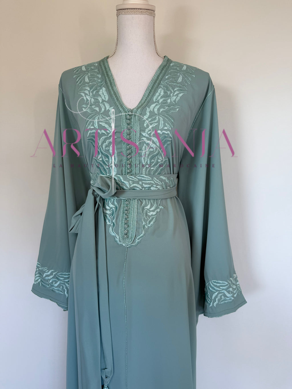 Caftan marocain à petits prix - modèle Clémence