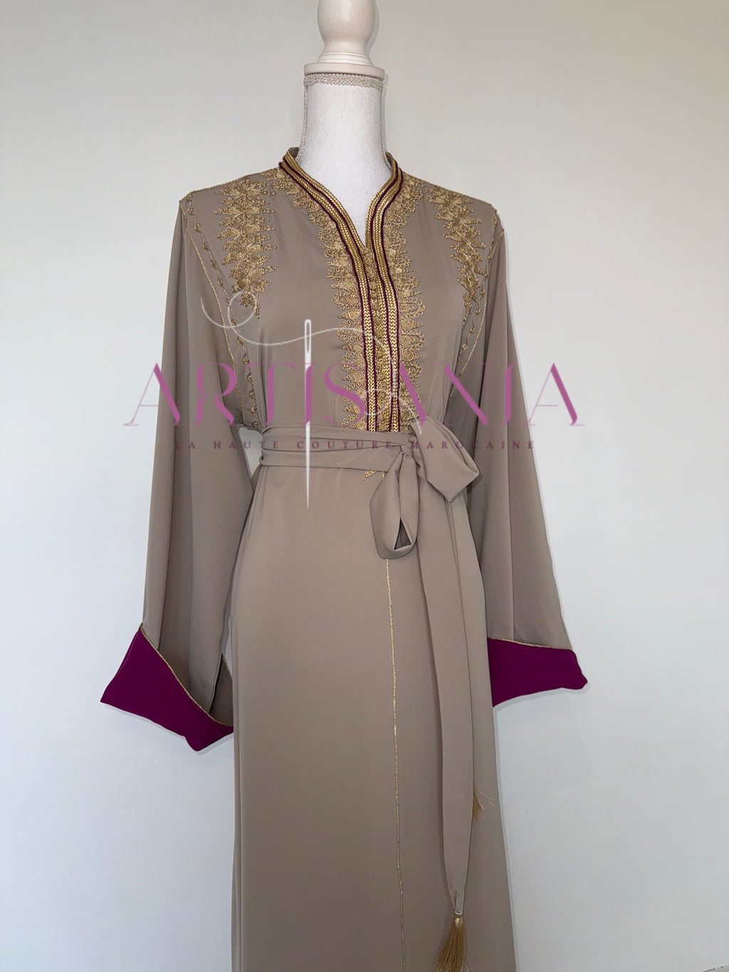 Caftan marocain à petit prix - modèle Romaïssa ✨