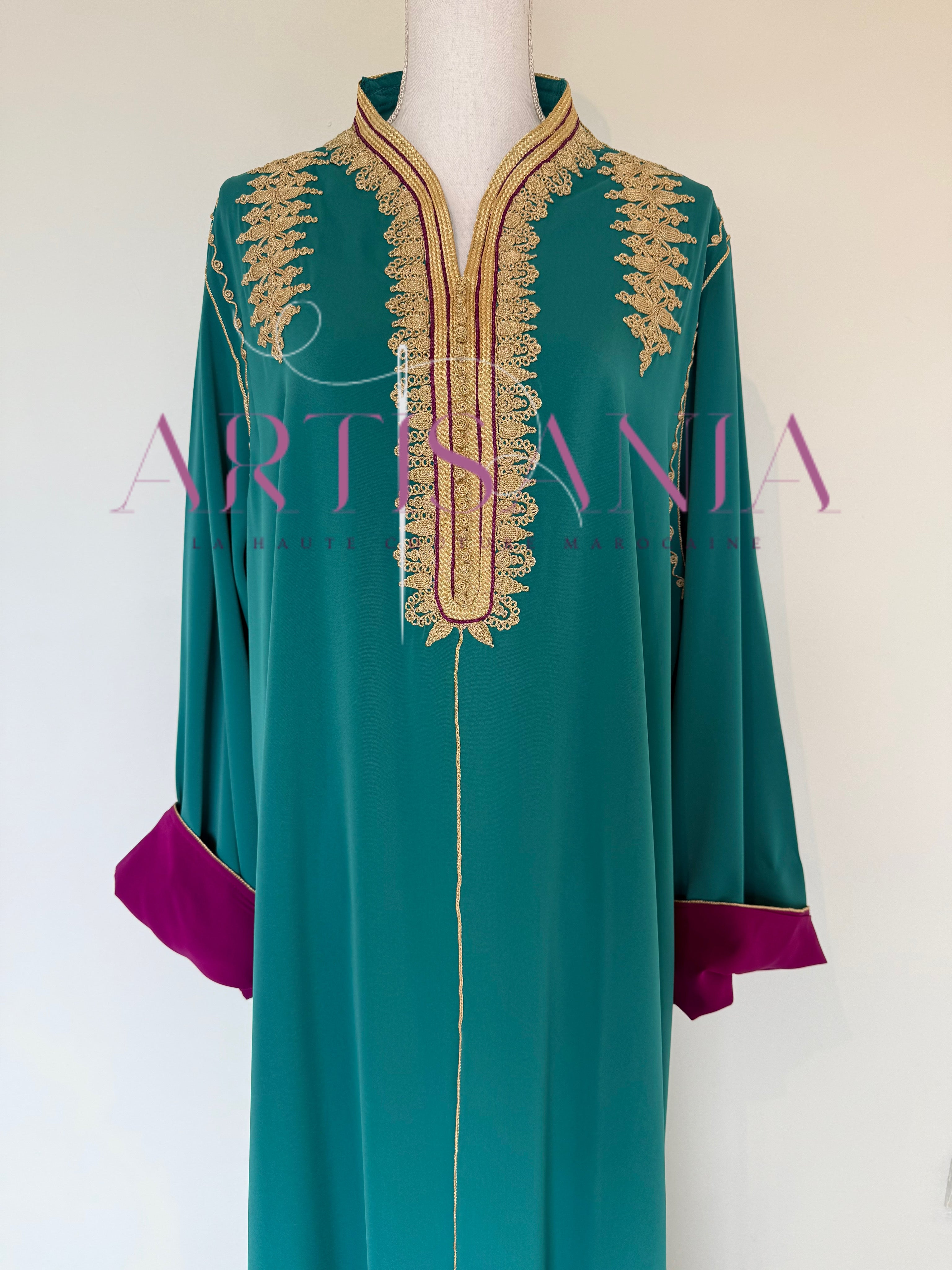 Caftan marocain à petit prix - modèle Romaïssa ✨