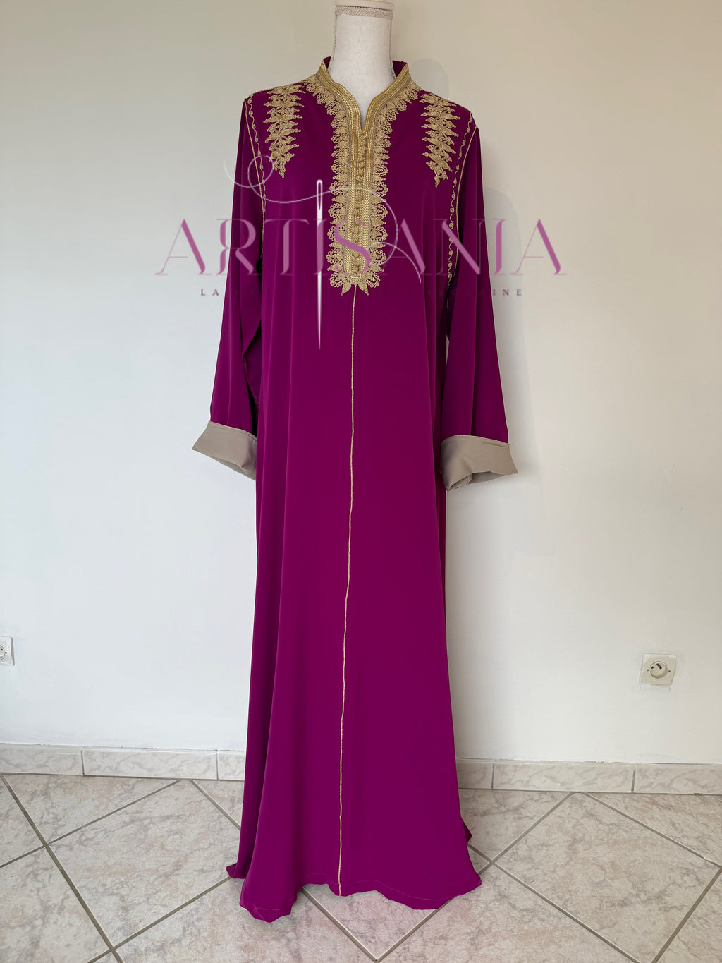 Caftan marocain à petit prix - modèle Romaïssa ✨