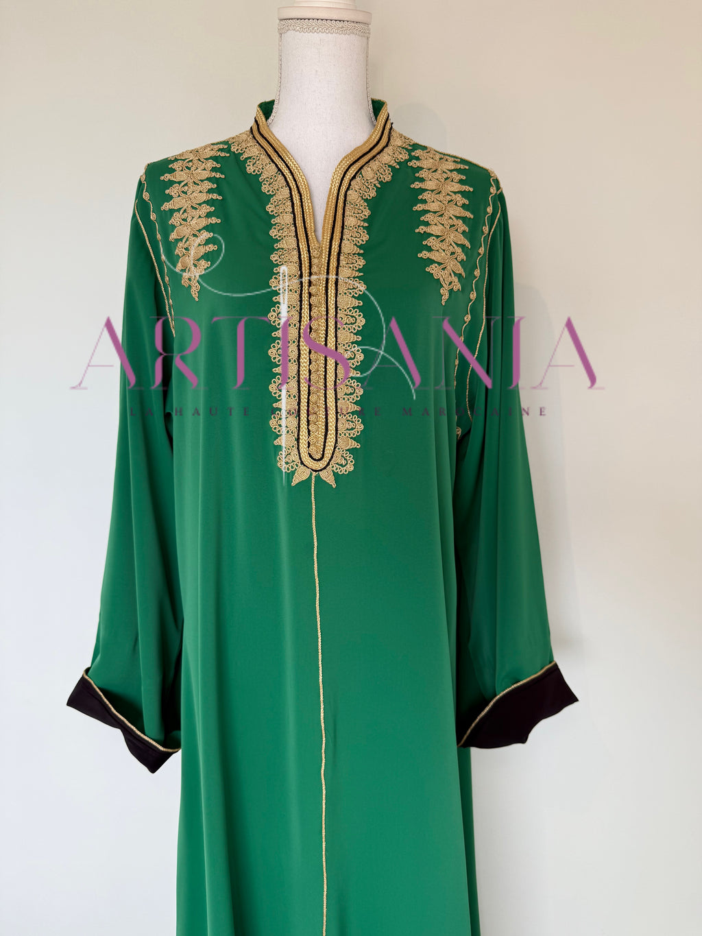 Caftan marocain à petit prix - modèle Romaïssa ✨