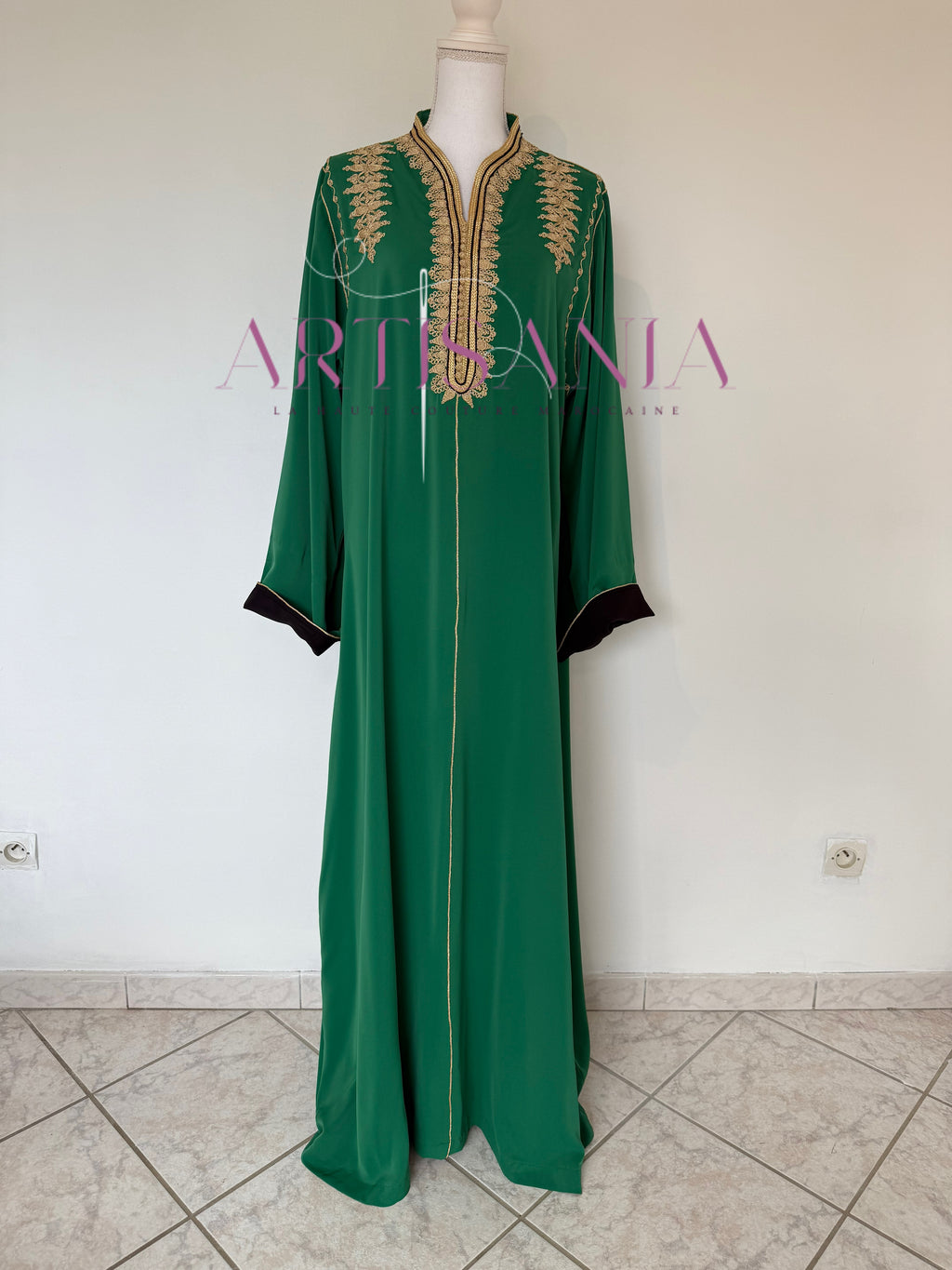 Caftan marocain à petit prix - modèle Romaïssa ✨