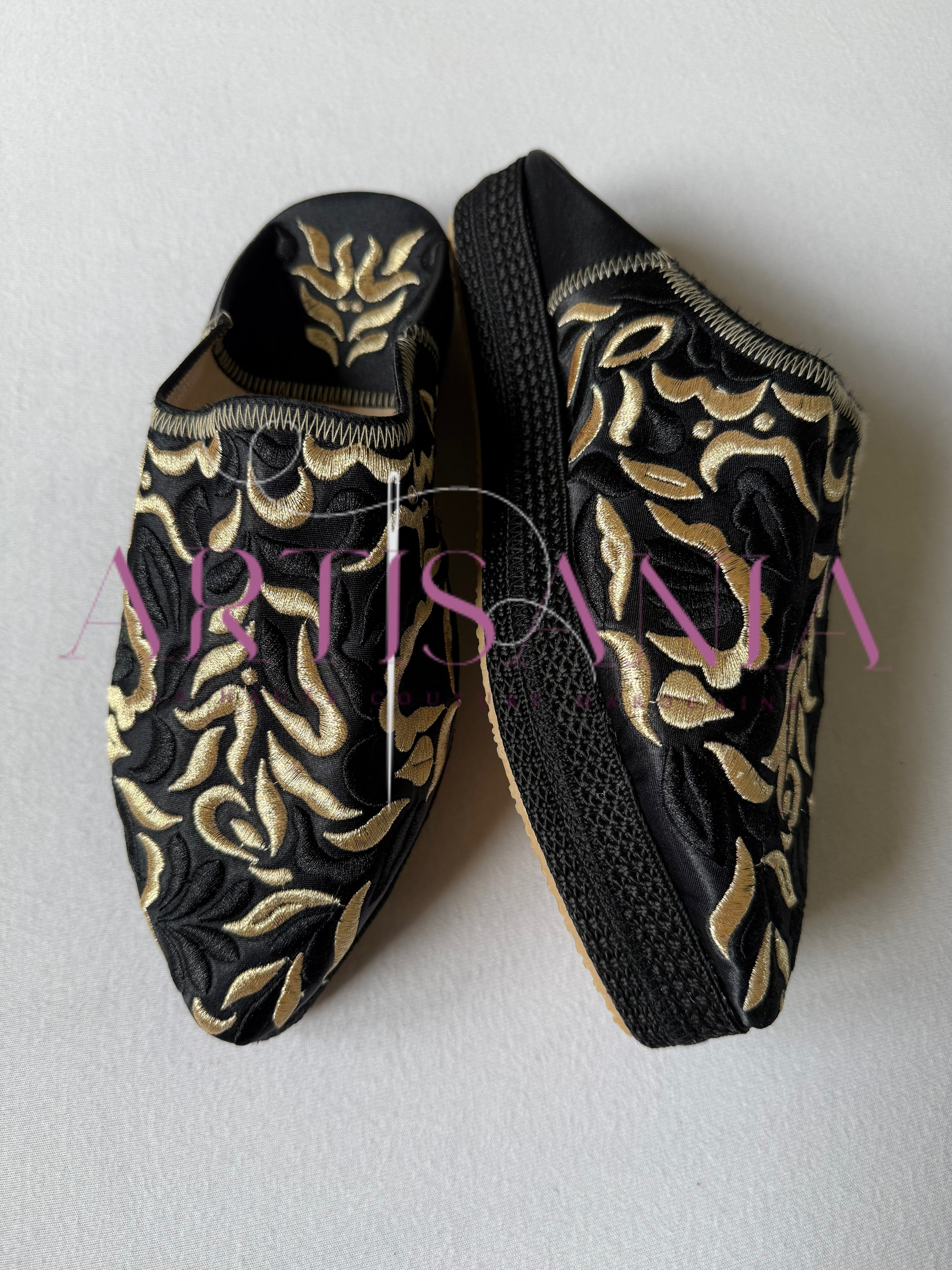 Babouche compensée marocaine brodée - modèle Hana