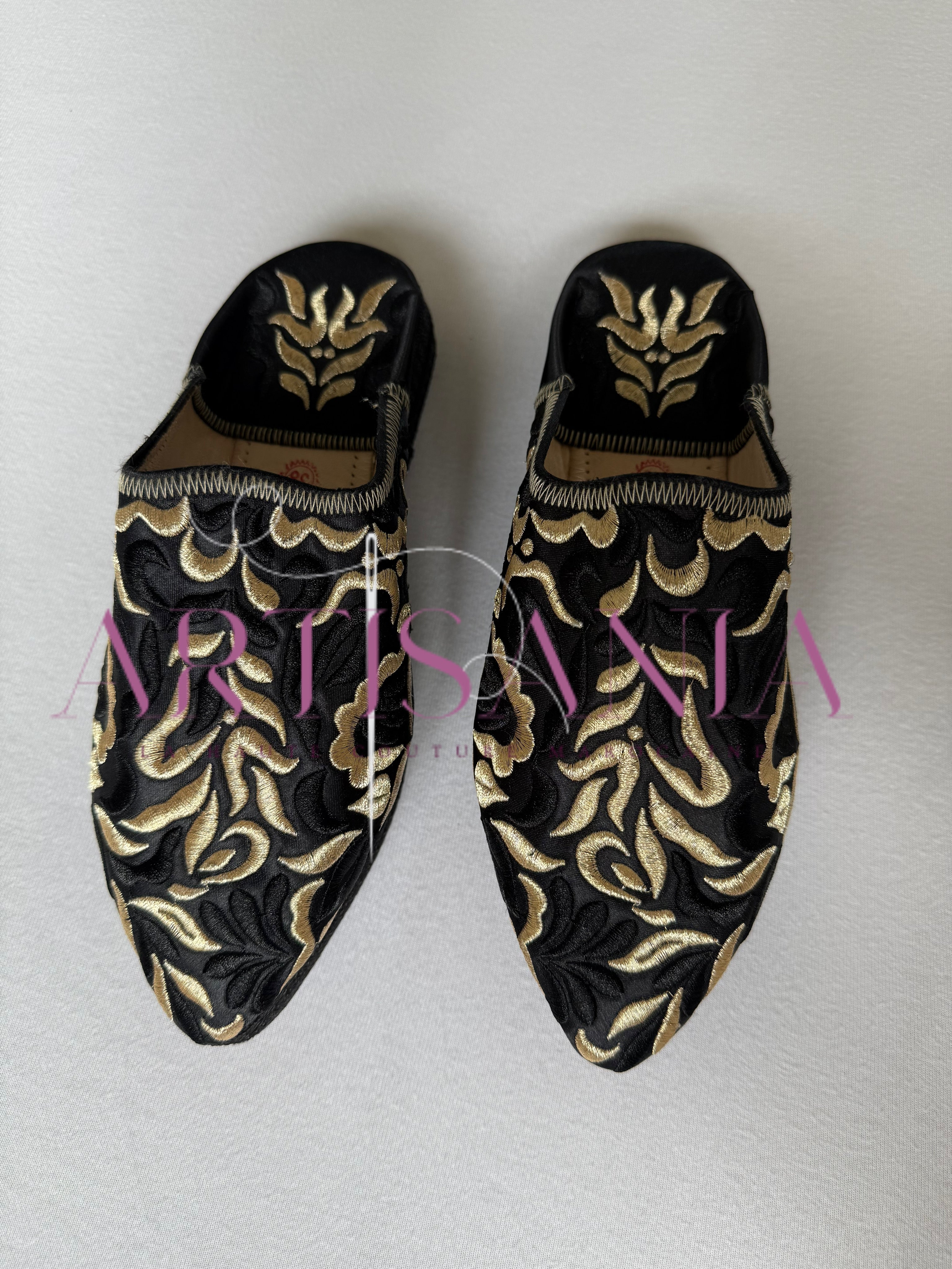 Babouche compensée marocaine brodée - modèle Hana