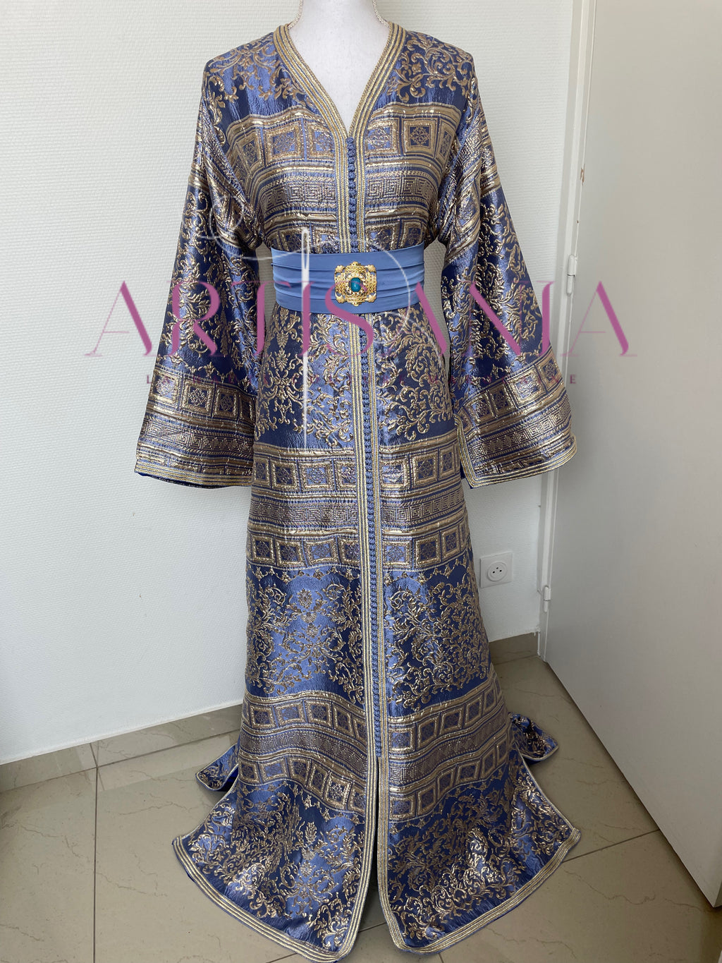 Caftan marocain tissu brocard - modèle Yasmine