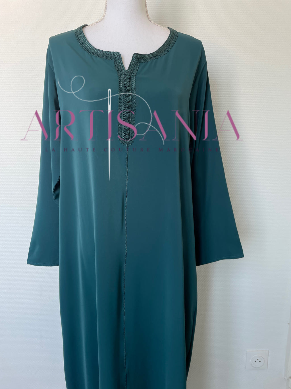 Jellaba marocaine deux pièces couleur unie - modèle Inaya