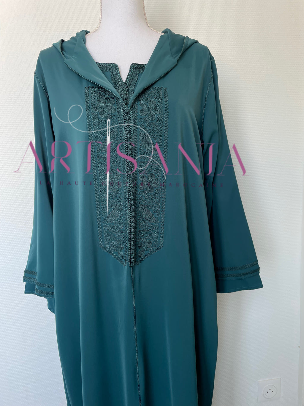 Jellaba marocaine deux pièces couleur unie - modèle Inaya