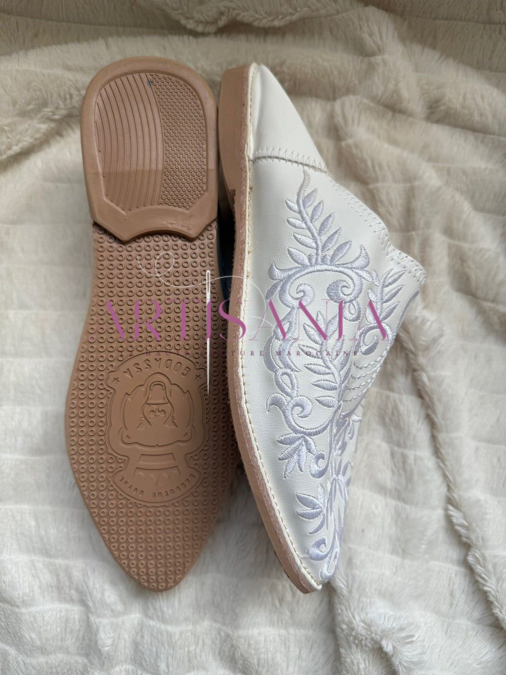 Babouche plates Anissa - blanche