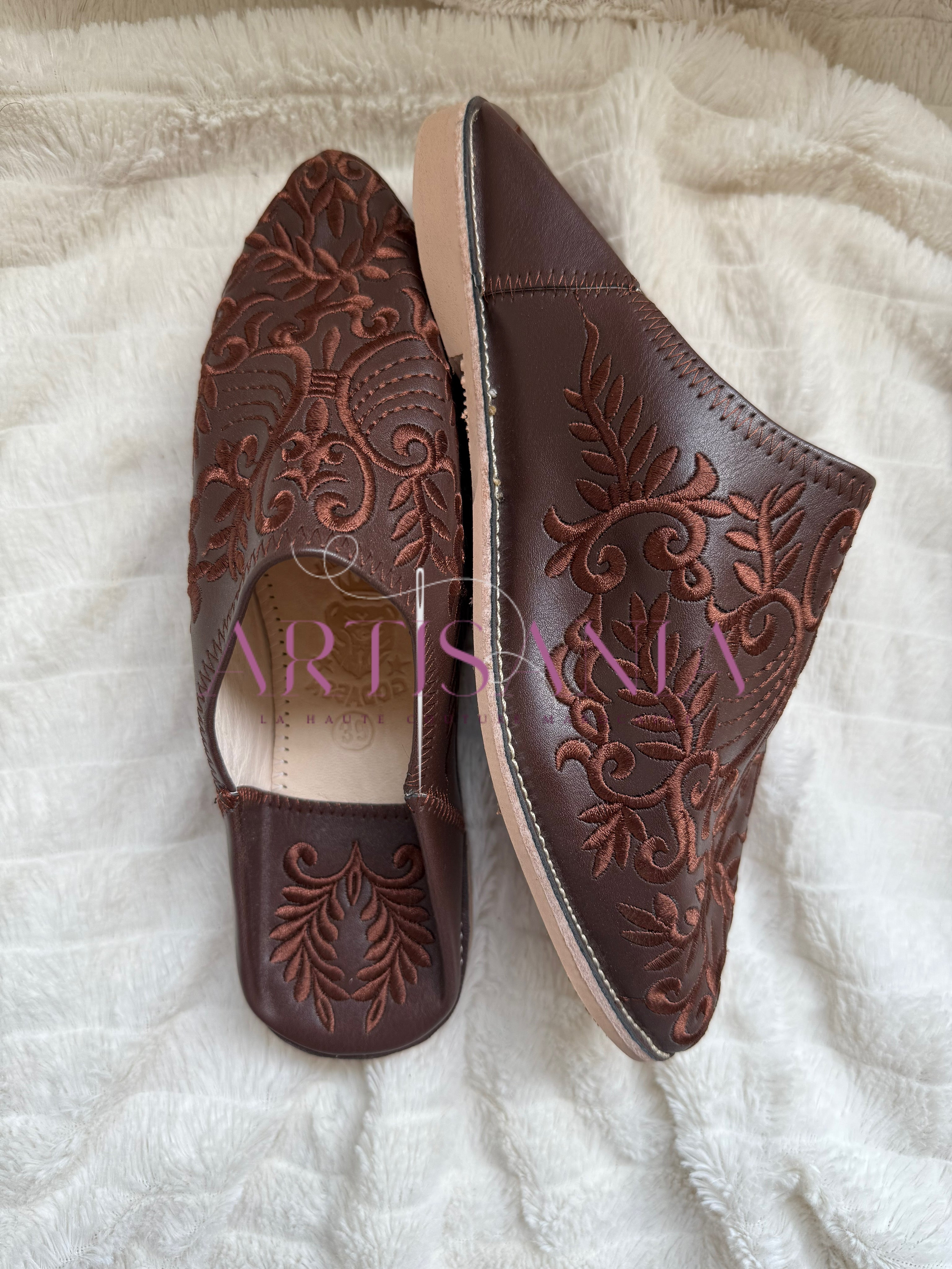 Babouche plates Anissa - marron foncé