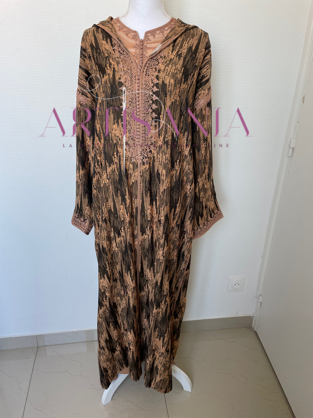 Jellaba marocaine deux pièces en tissu Kamkha – Modèle Tiana