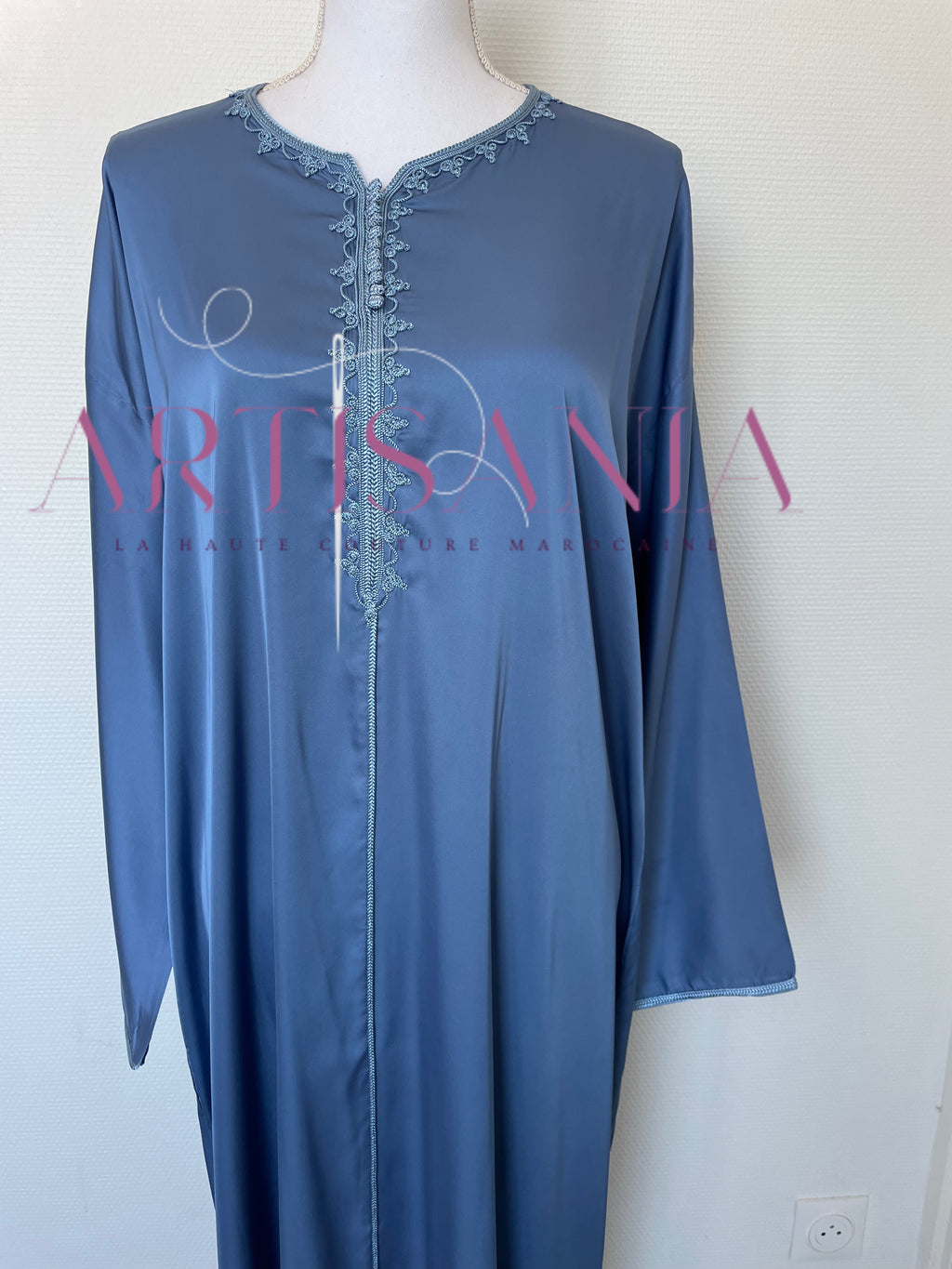 Jellaba marocaine deux pièces en tissu Kamkha – Modèle Tiana