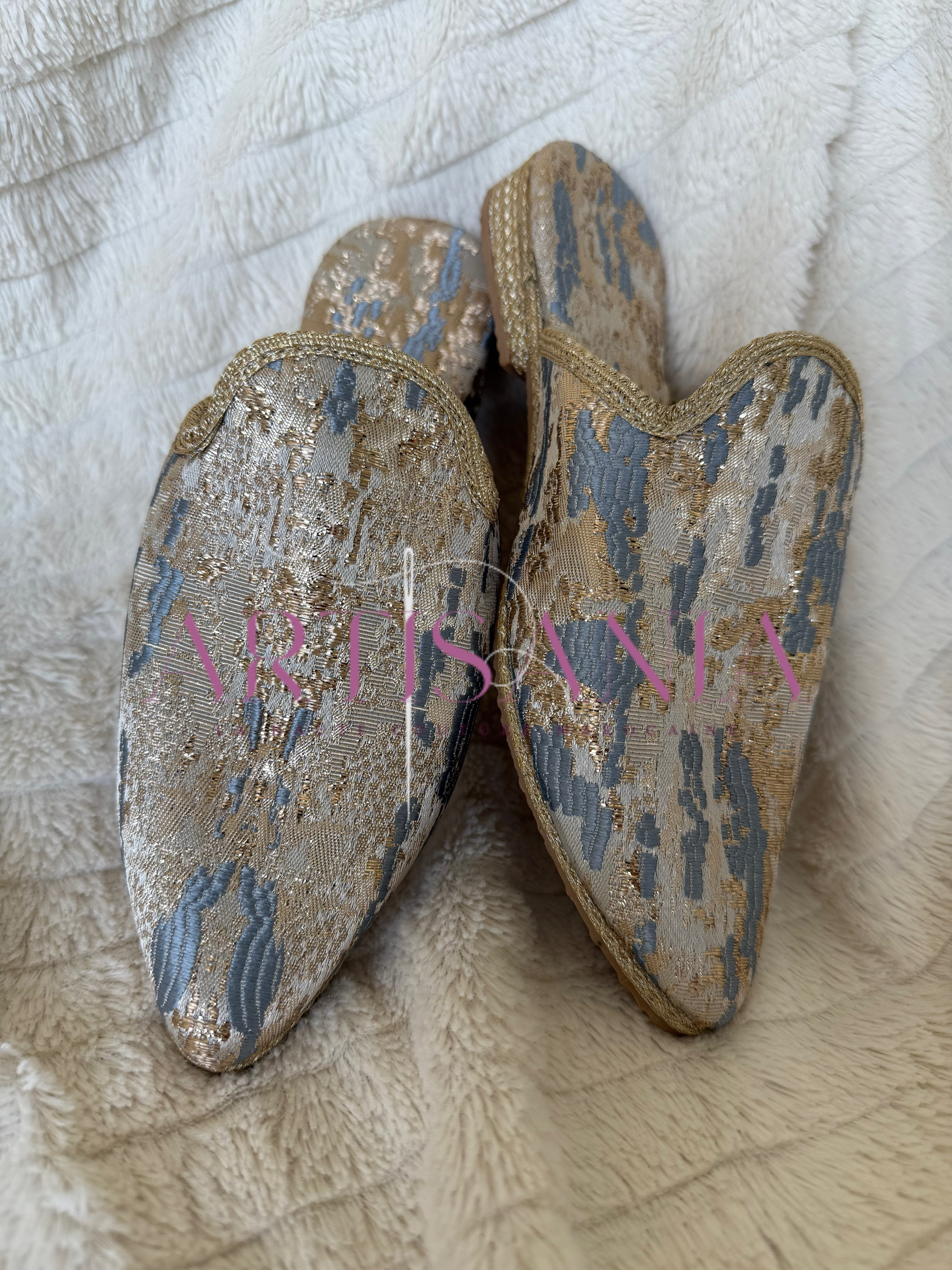 Babouche petit talon - modèle Nada 🩵