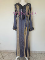 Caftan traditionnel marocain confectionné en tissu Jawhara - Modèle Sahra ✨