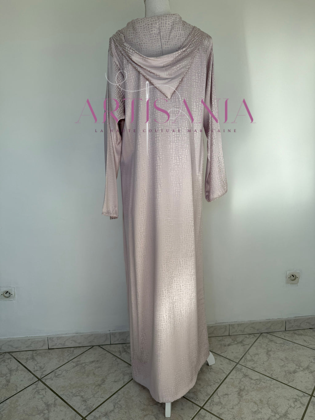 Jellaba une pièce randa + perles - modèle Najia ✨