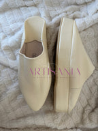 Babouche compensée marocaine simple - blanc cassé ou noir
