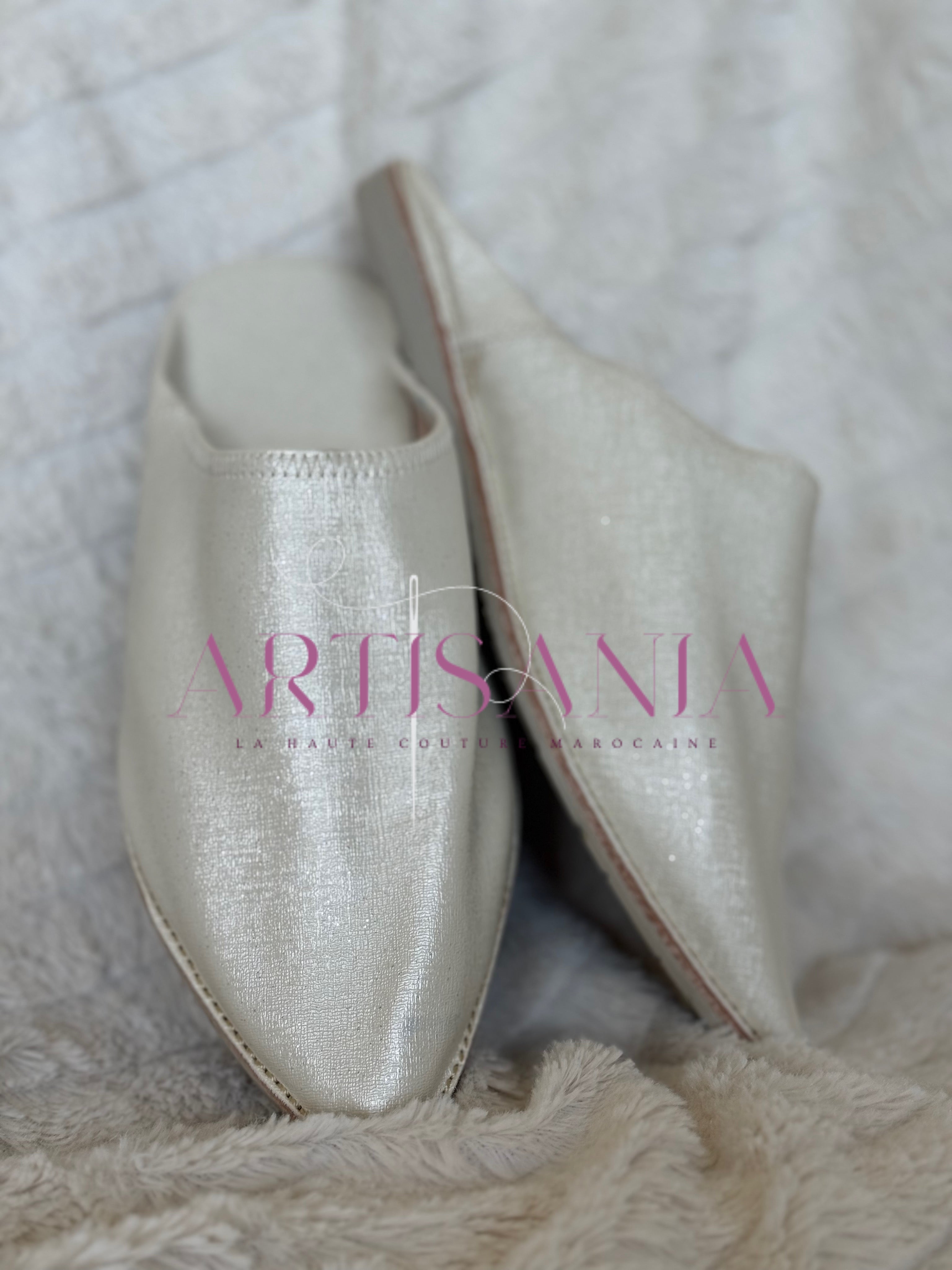 Babouche plate marocaine blanche simple - modèle Camille