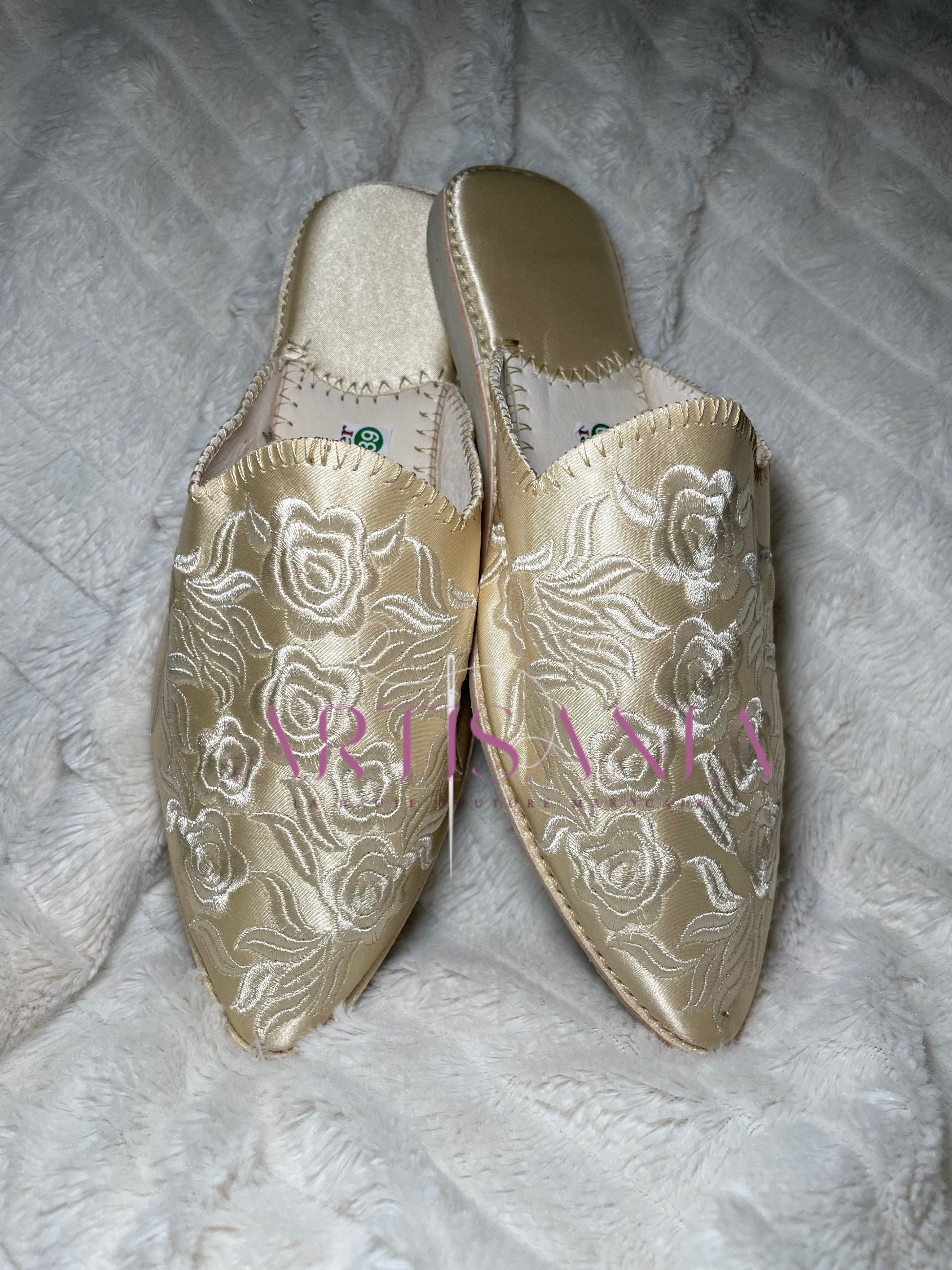 Babouche marocaine plate modèle Rosa - beige
