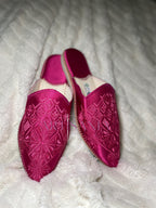 Babouche marocaine plate modèle Besma - fuchsia