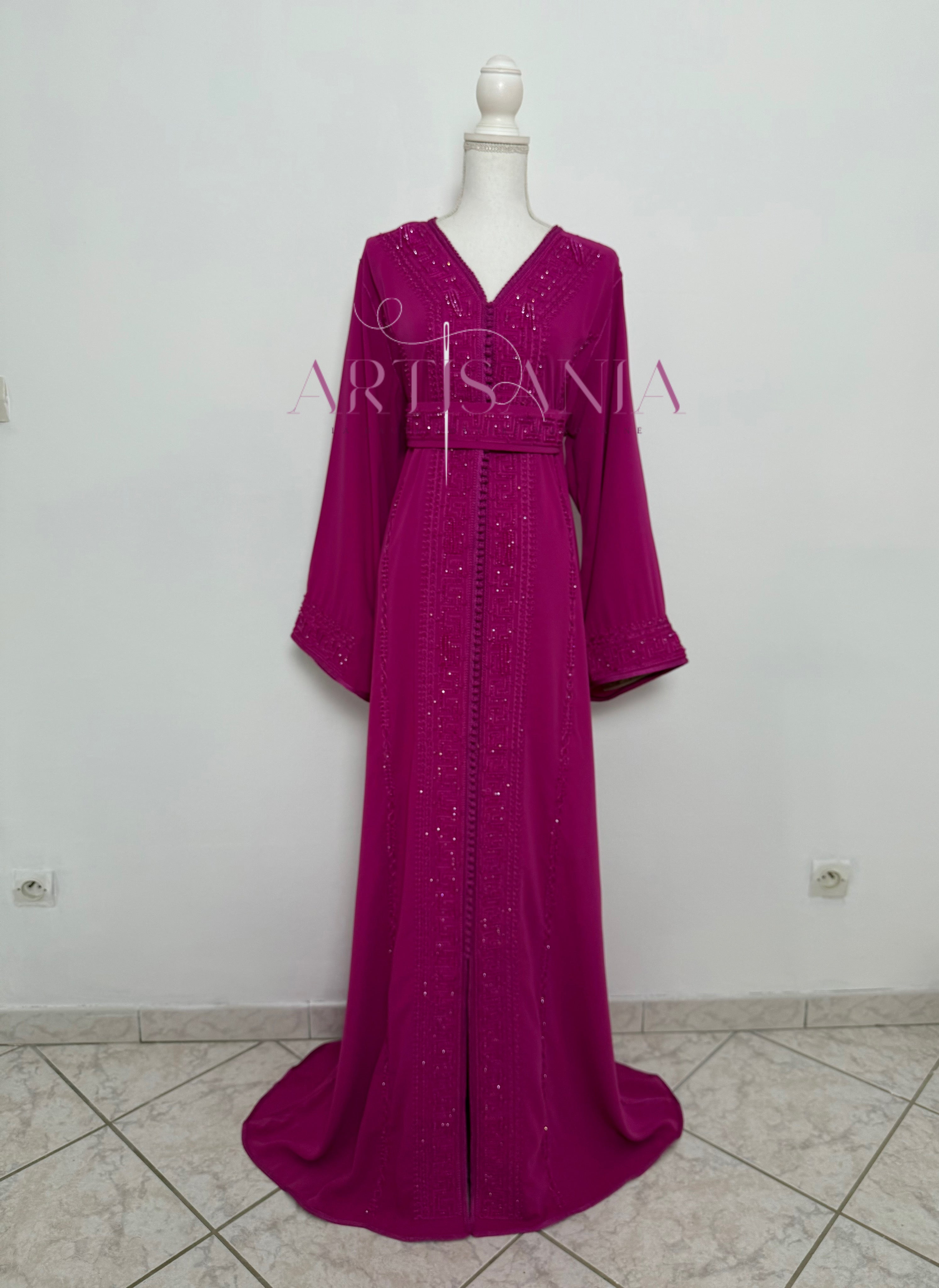 Caftan marocain avec perles couleur unie - modèle Siwar