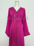 Caftan marocain avec perles couleur unie - modèle Siwar