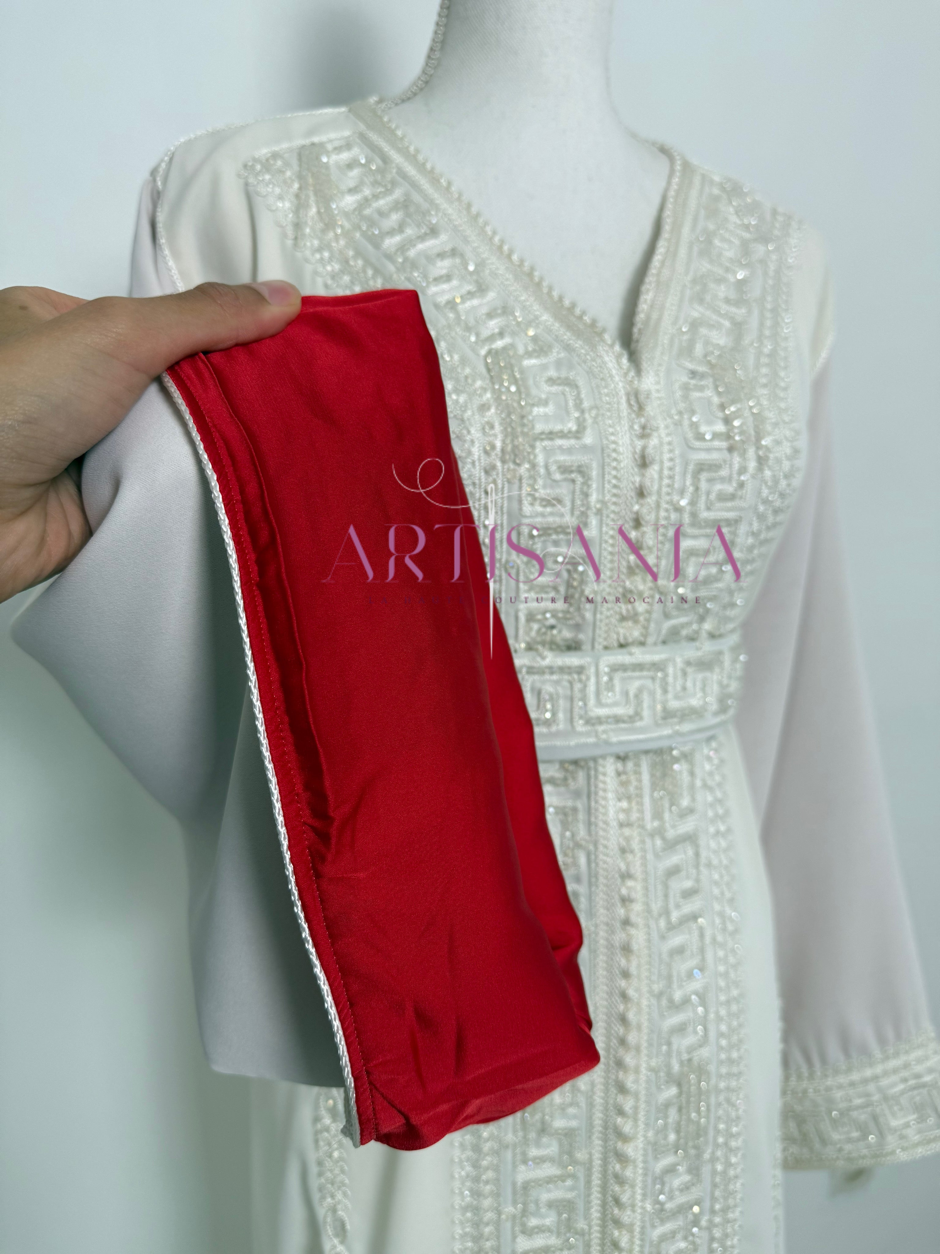 Caftan marocain avec perles couleur unie - modèle Siwar