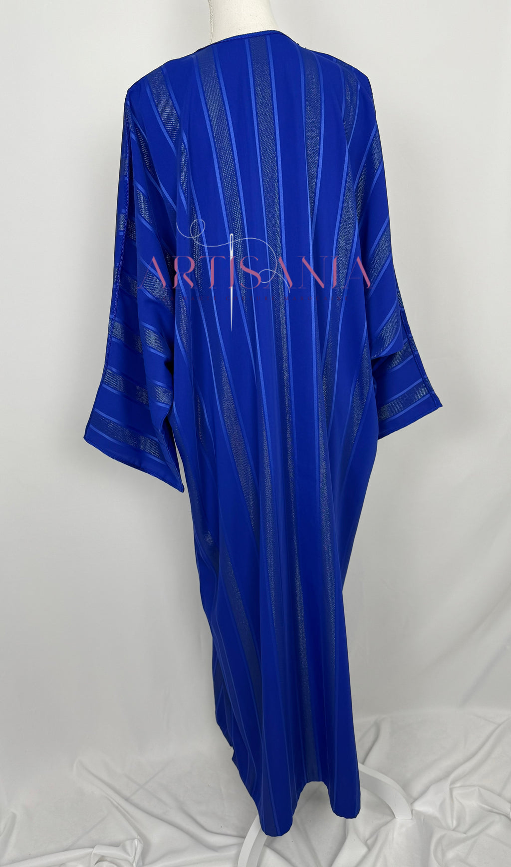 Gandoura tissu Jawhara  avec broderies - modèle Zohra