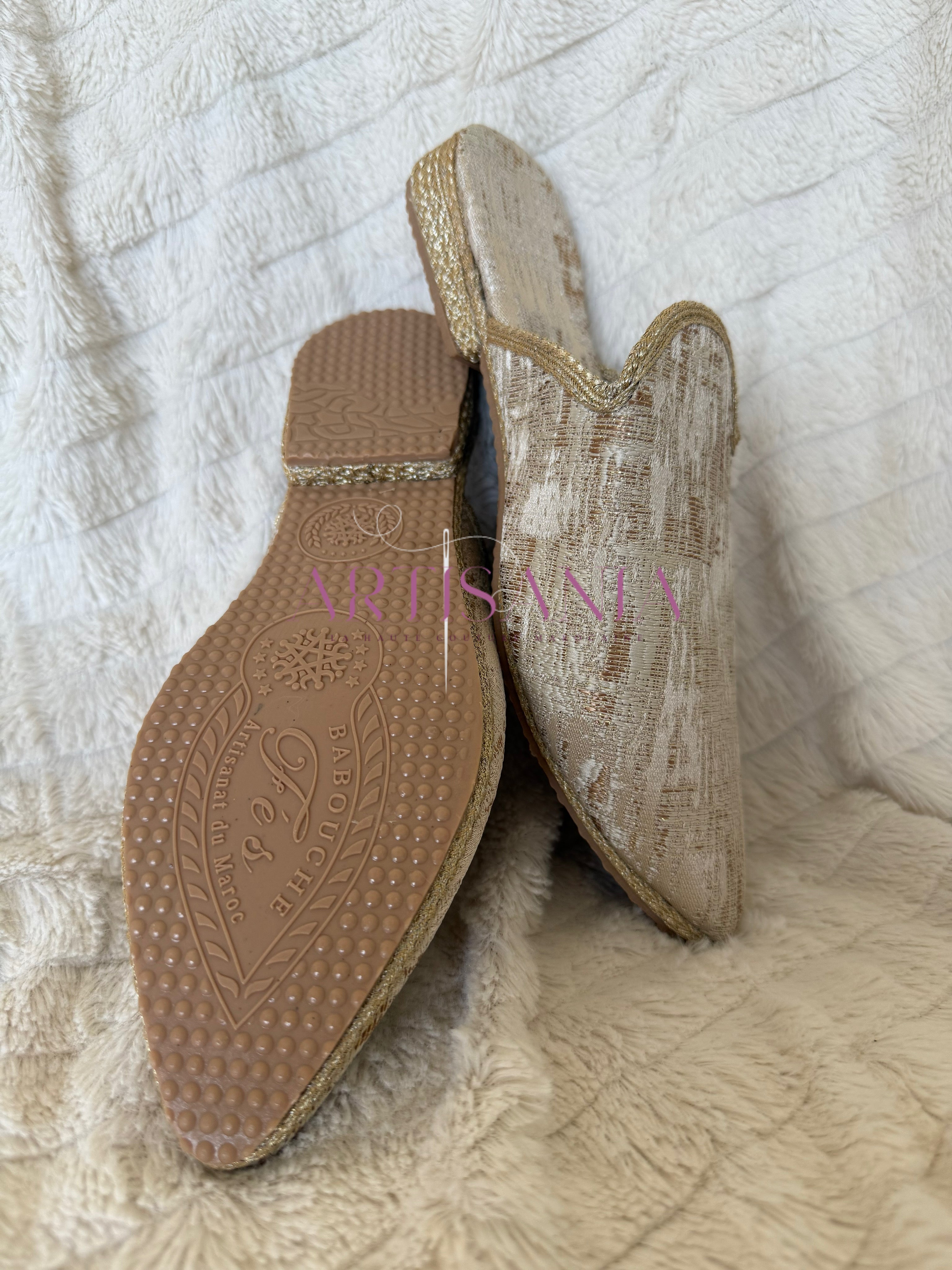 Babouche marocaine petit talon - modèle Nouria 🤍✨
