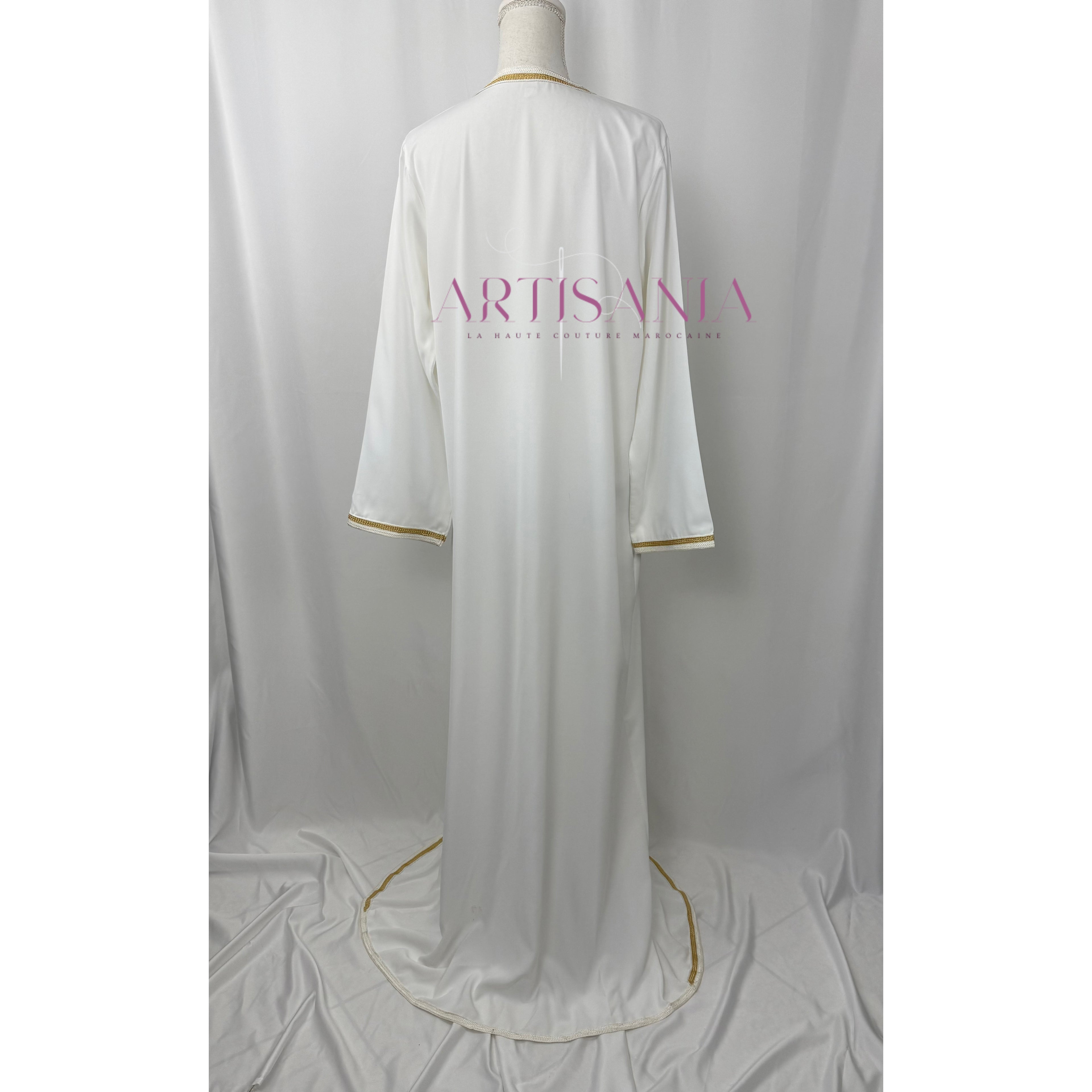 Takchita marocaine blanche et doré - modèle Linda ✨🤍