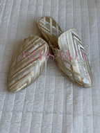 Babouche marocaine plate avec motifs - modèle Cheyma