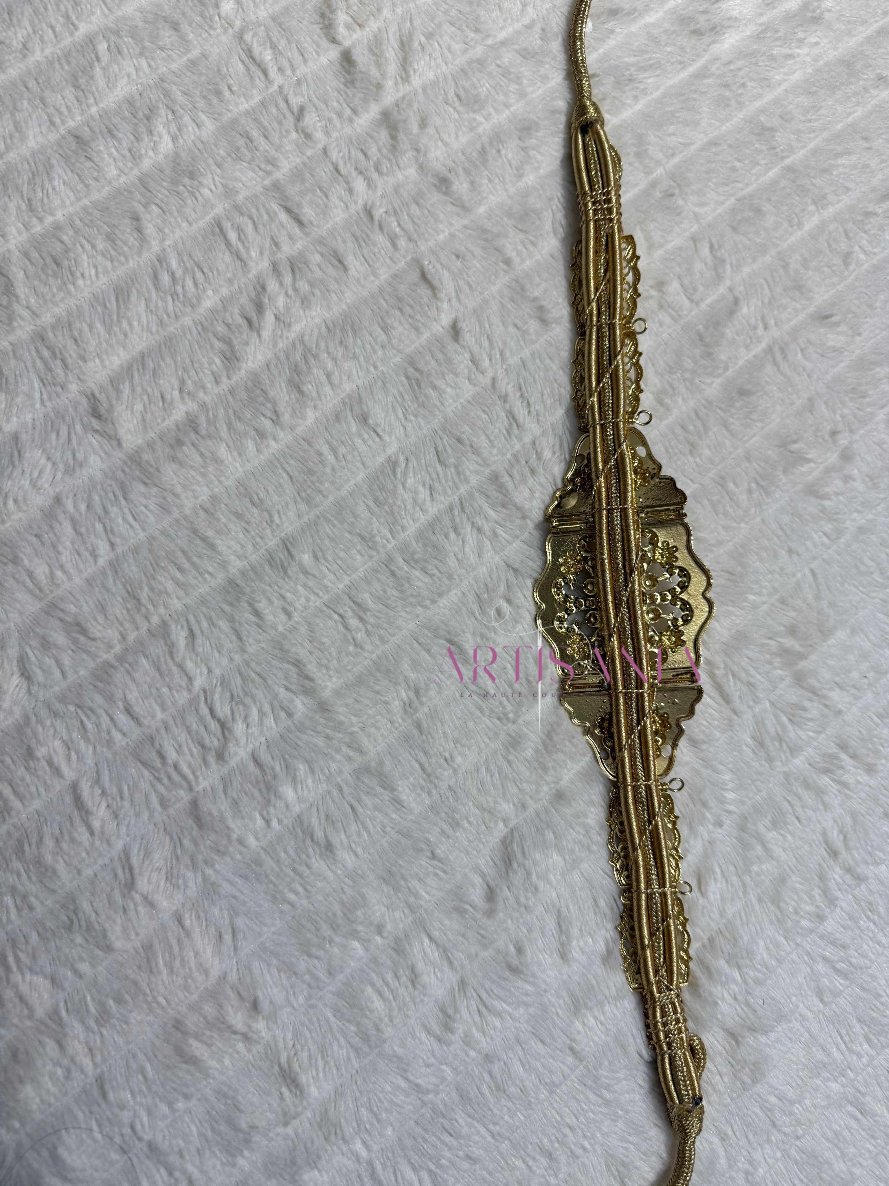 Ceinture métallique - dorée ajustable pour vos tenues simples ou traditionnelles 🇲🇦✨