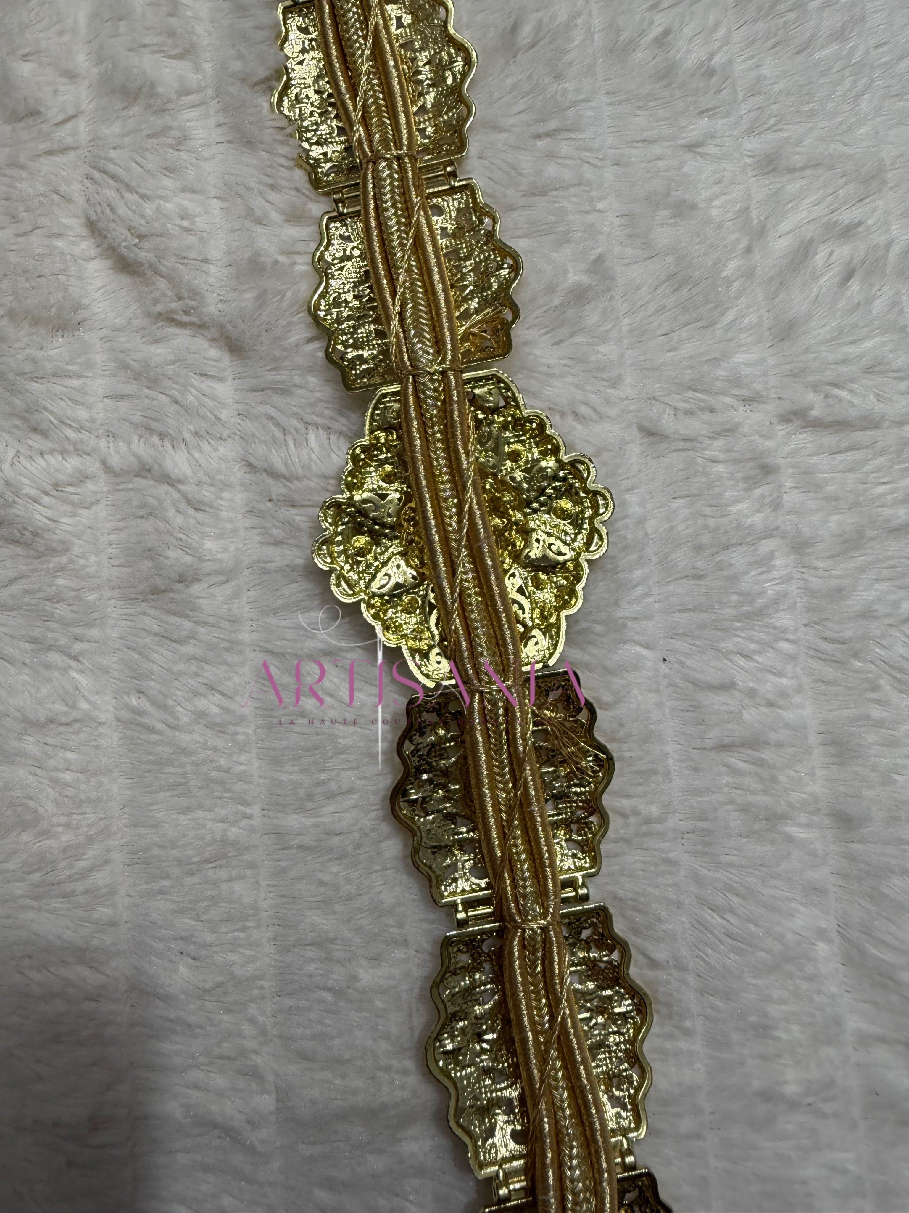 Ceinture métallique - dorée ajustable pour vos tenues simples ou traditionnelles 🇲🇦✨