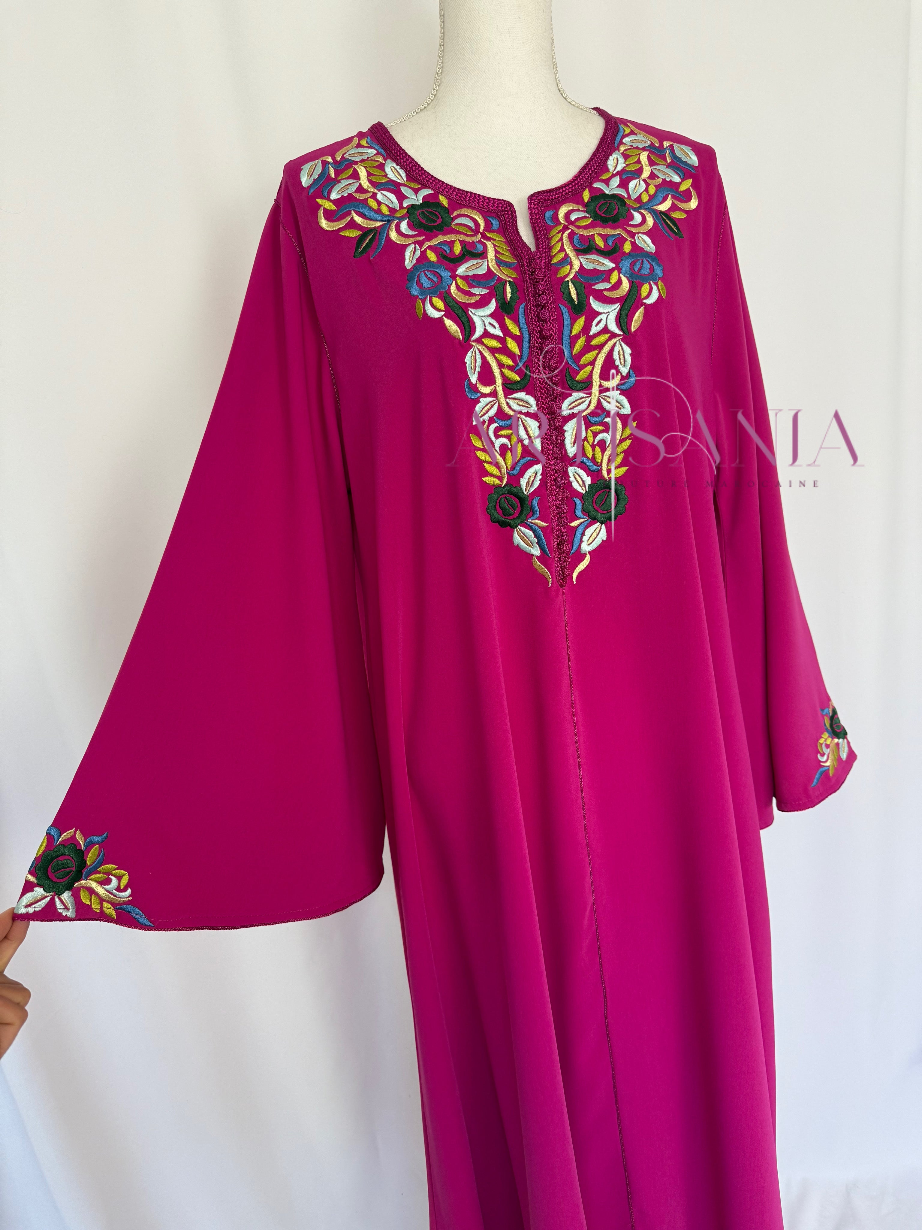 Gandoura marocaine brodée mi longue - modèle Souad 💐✨