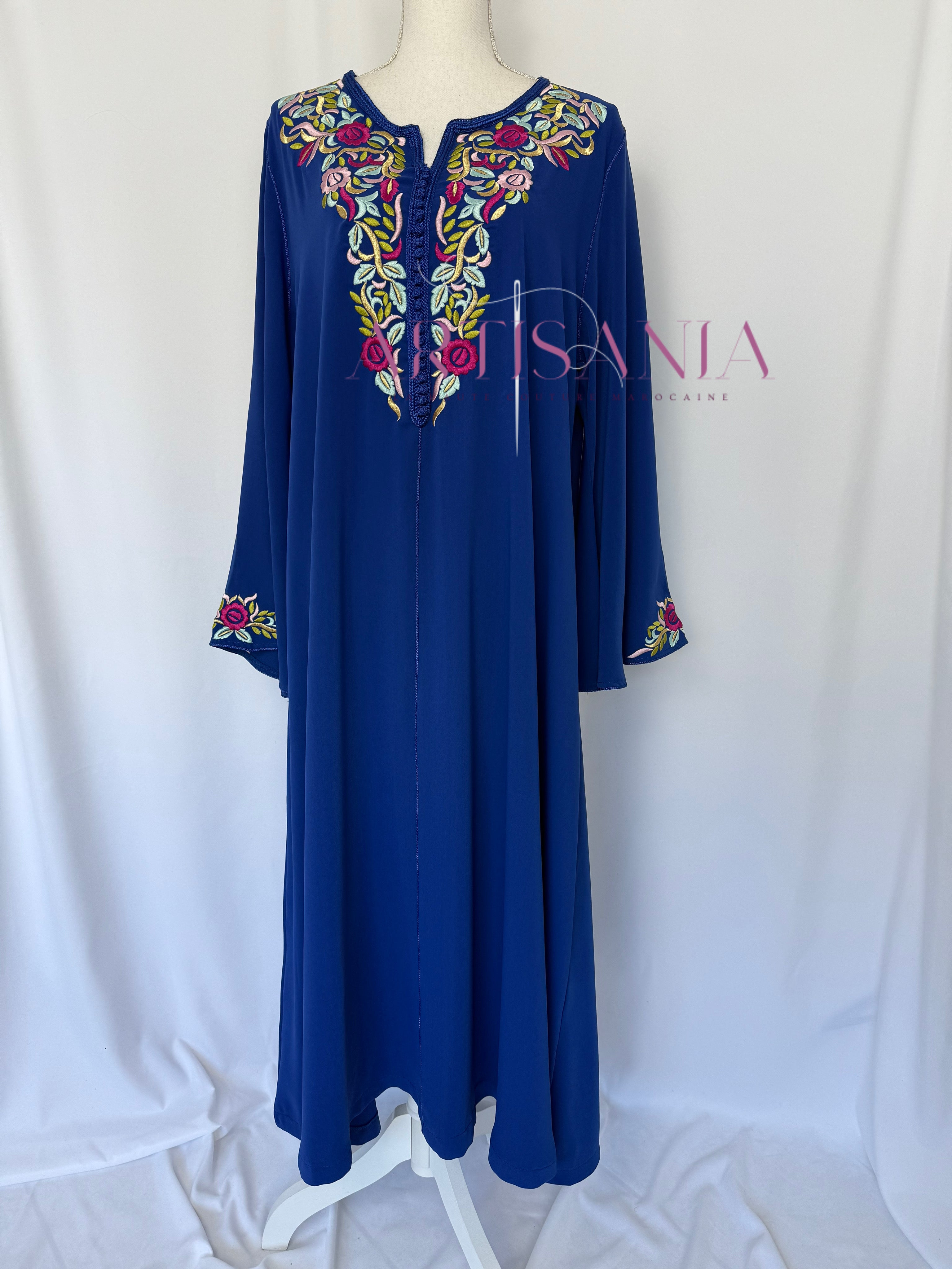 Gandoura marocaine brodée mi longue - modèle Souad 💐✨