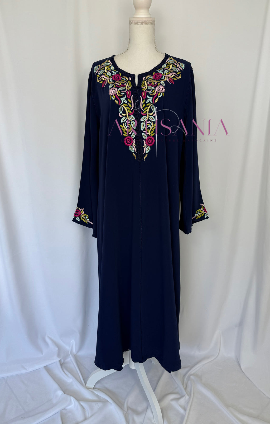 Gandoura marocaine brodée mi longue - modèle Souad 💐✨