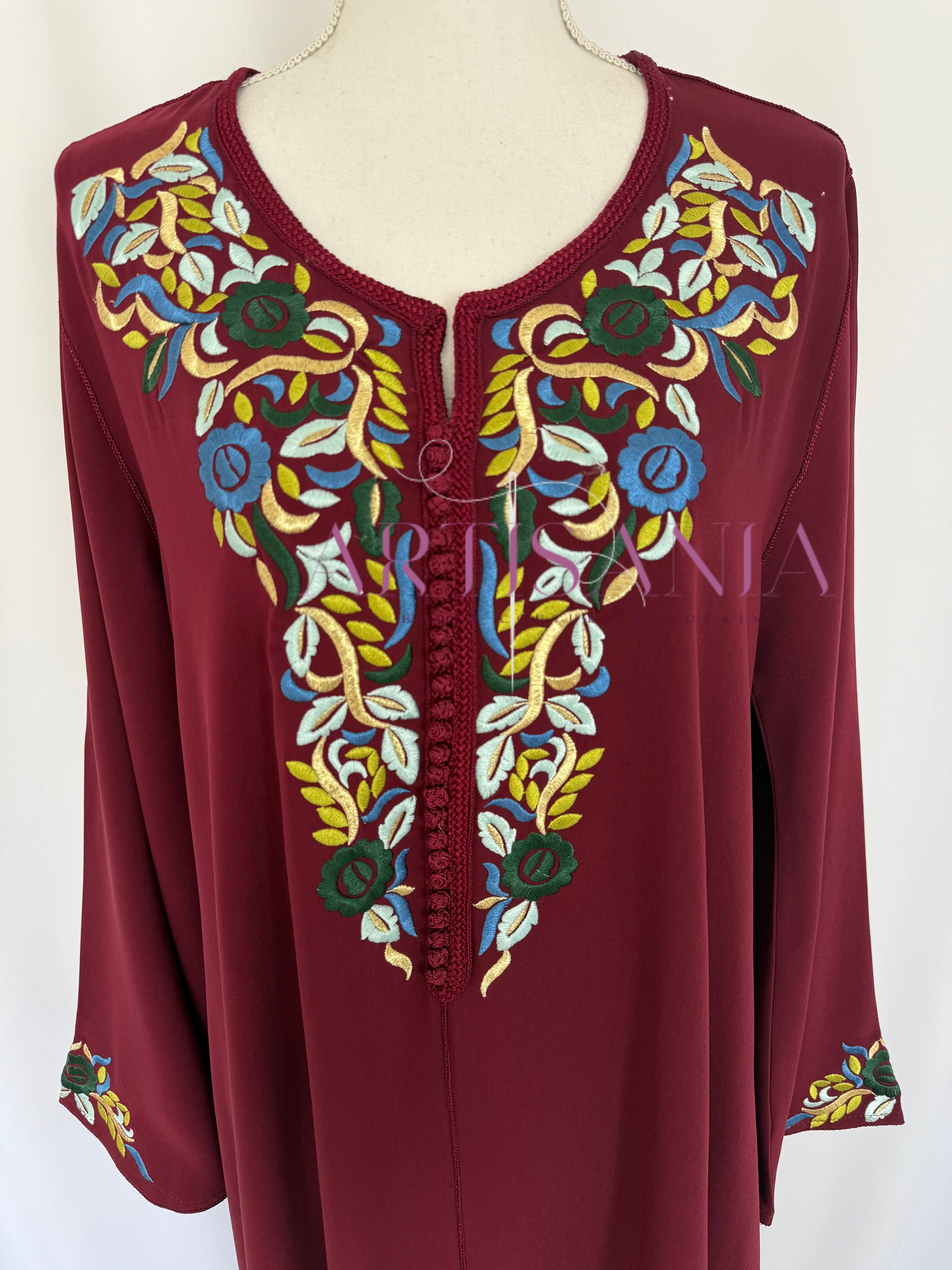 Gandoura marocaine brodée mi longue - modèle Souad 💐✨