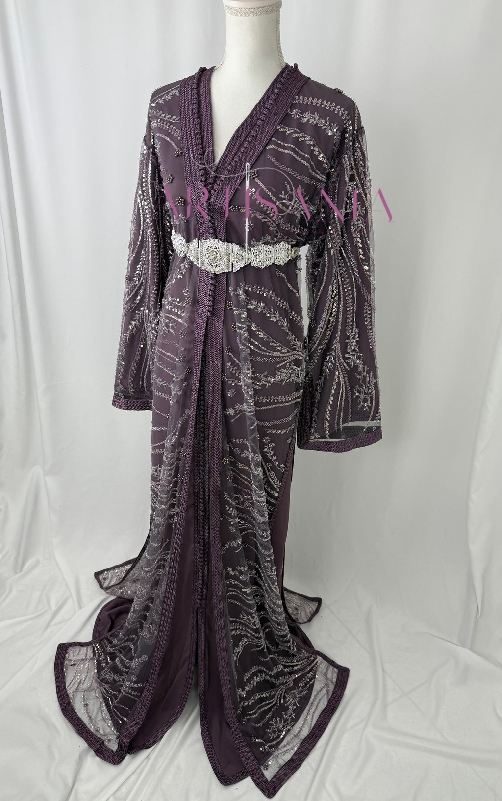 Takchita marocaine avec des perles  - modèle Tasnim