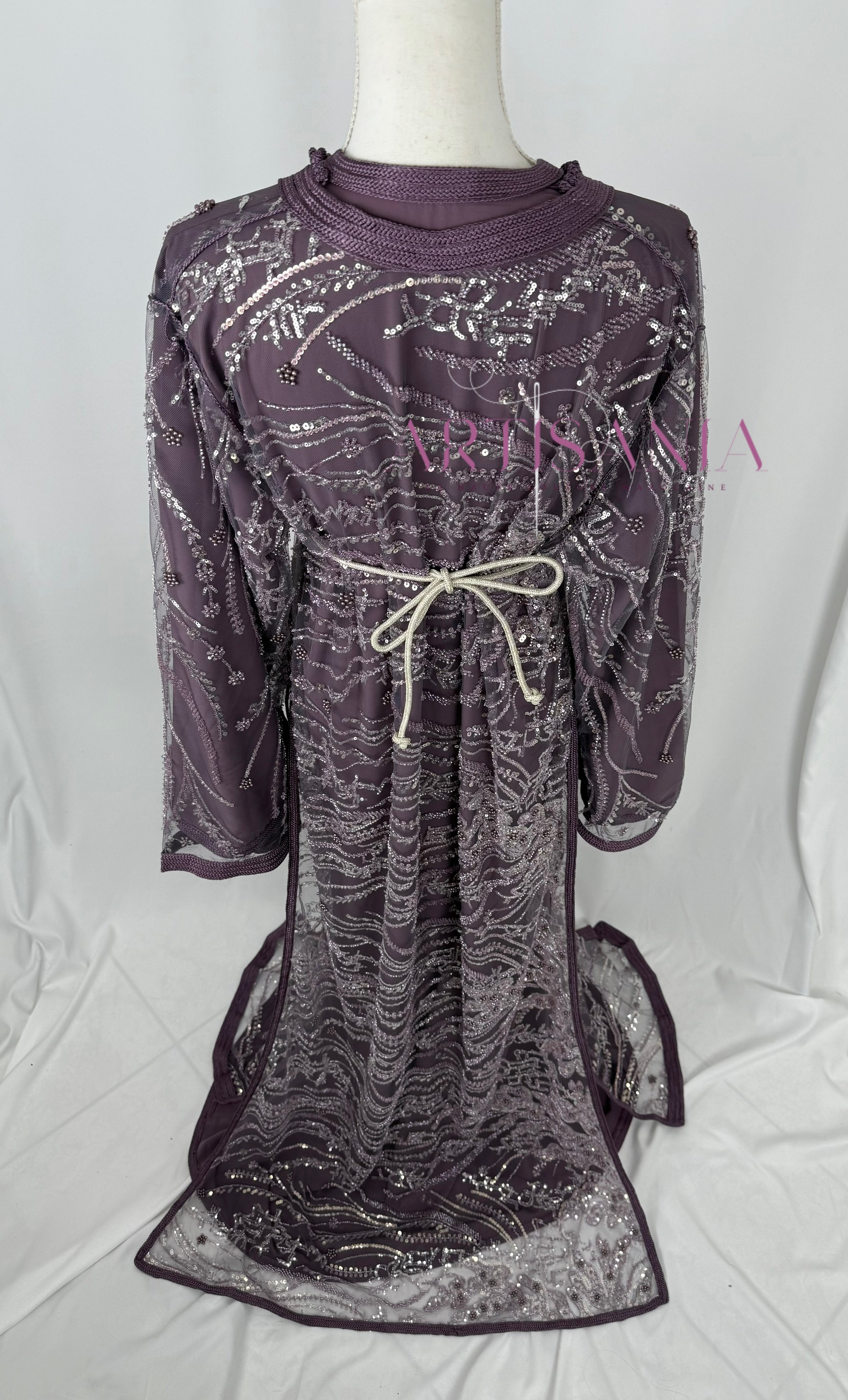 Takchita marocaine avec des perles  - modèle Tasnim