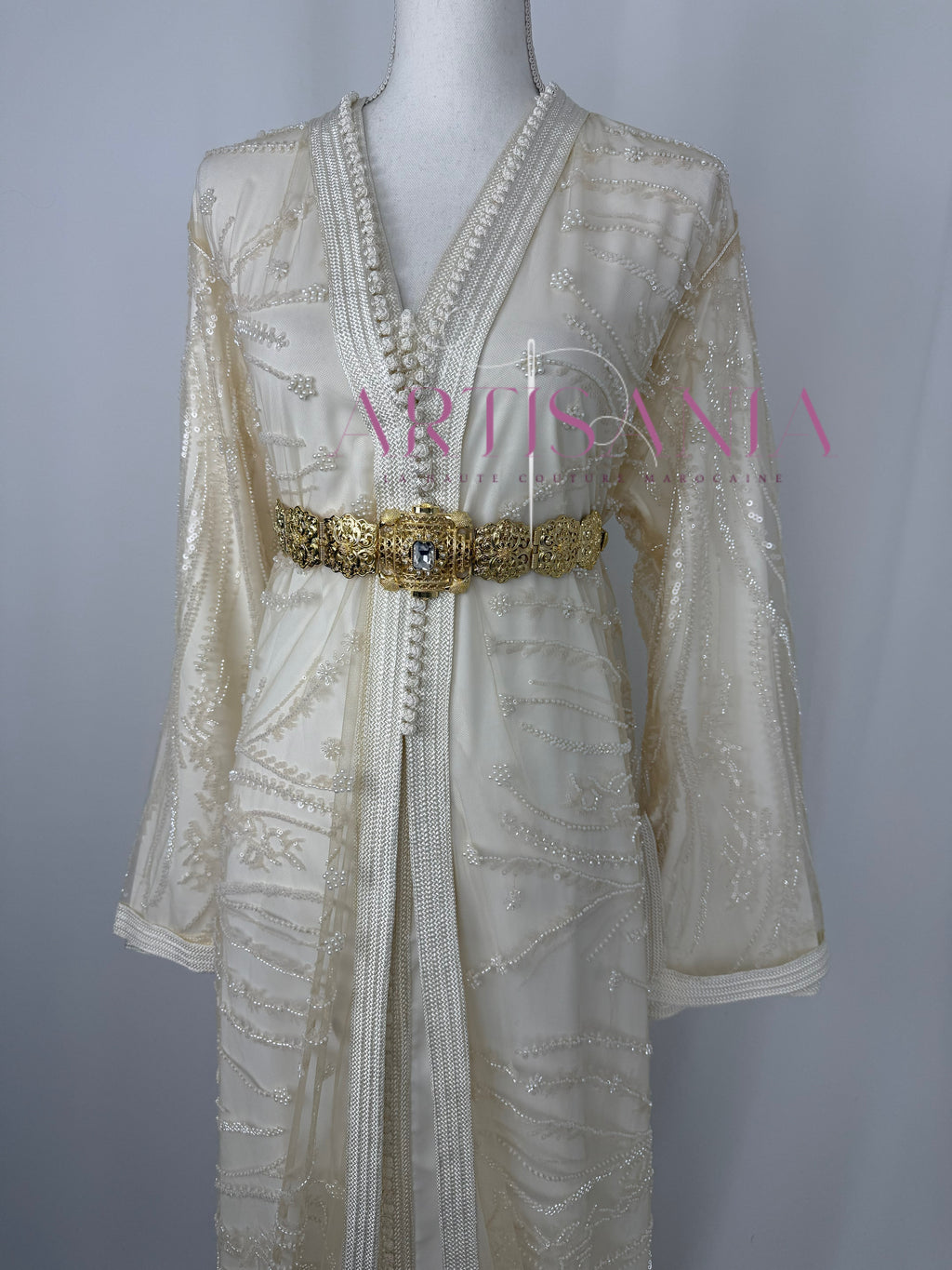 Takchita marocaine avec des perles  - modèle Tasnim