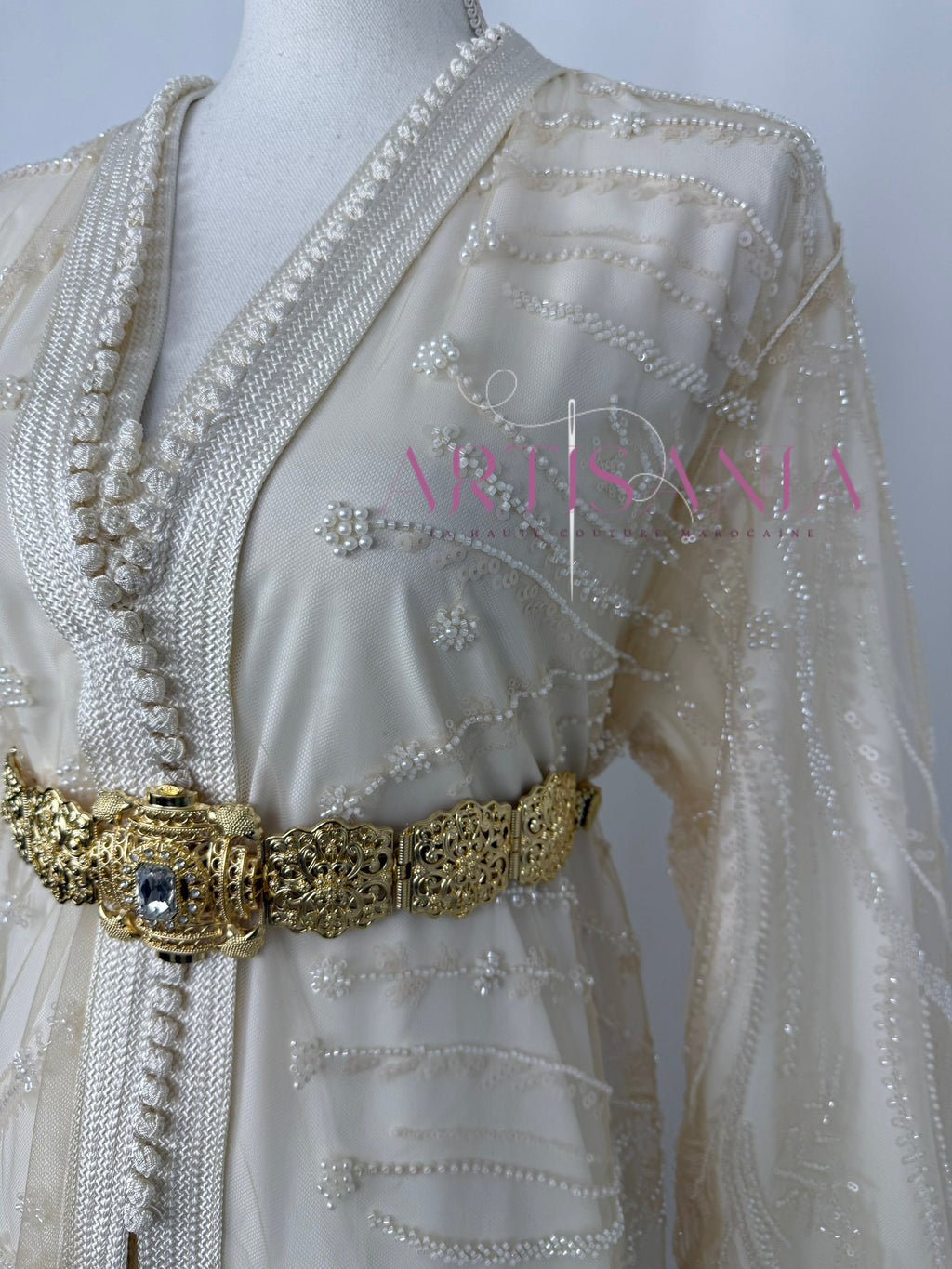 Takchita marocaine avec des perles  - modèle Tasnim