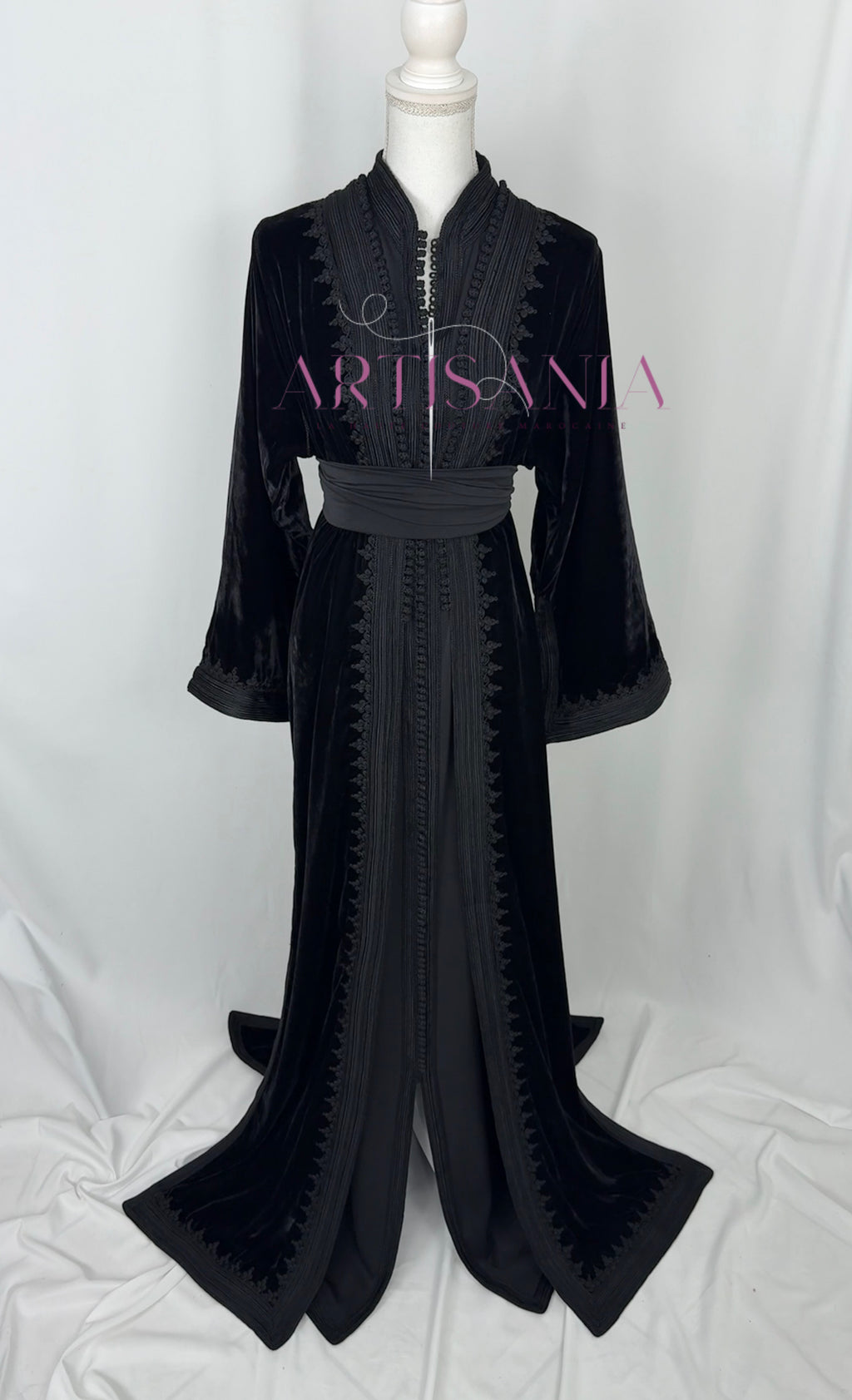 Takchita marocaine en velours - modèle Khouloud 🪡