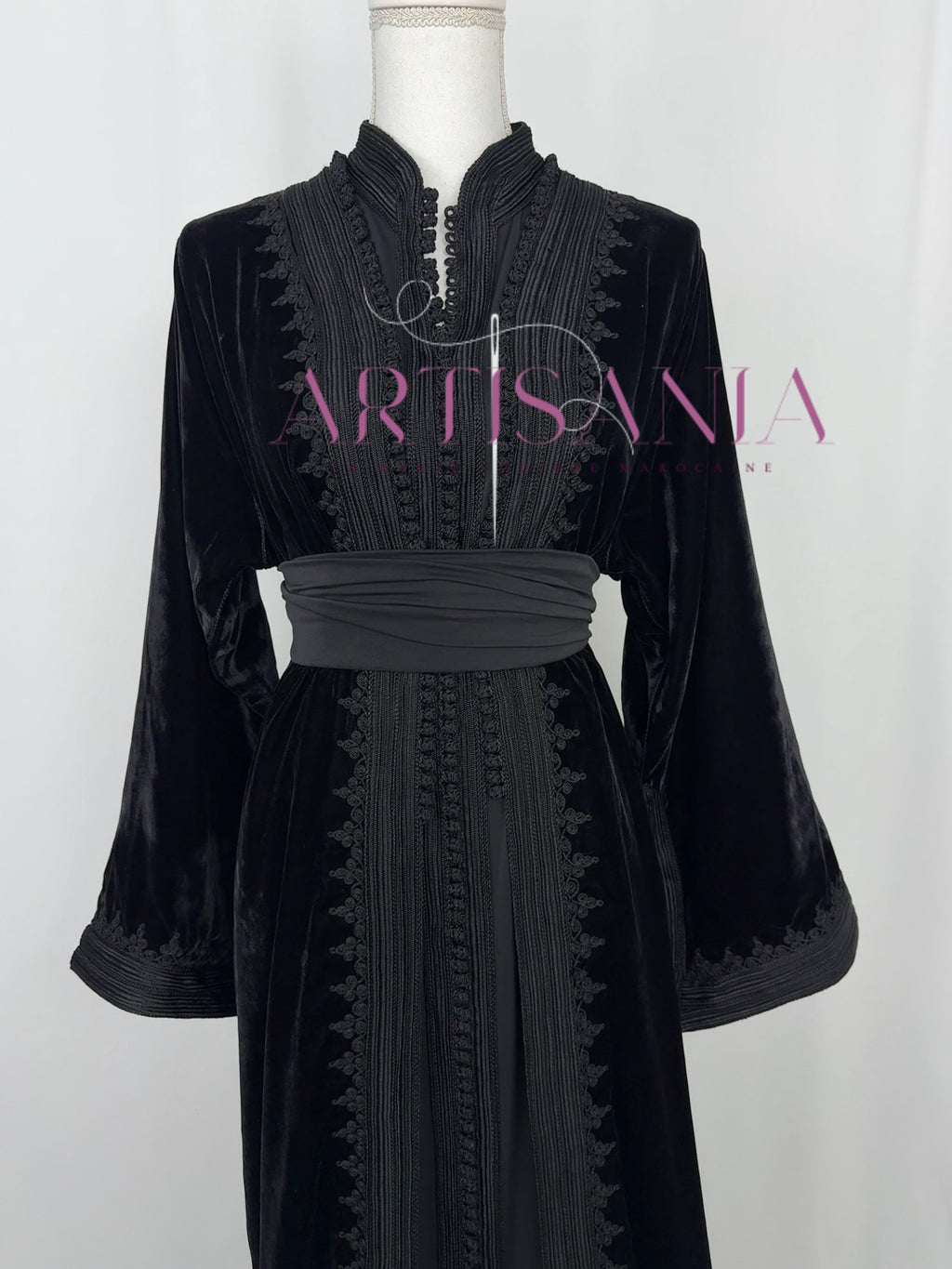 Takchita marocaine en velours - modèle Khouloud 🪡