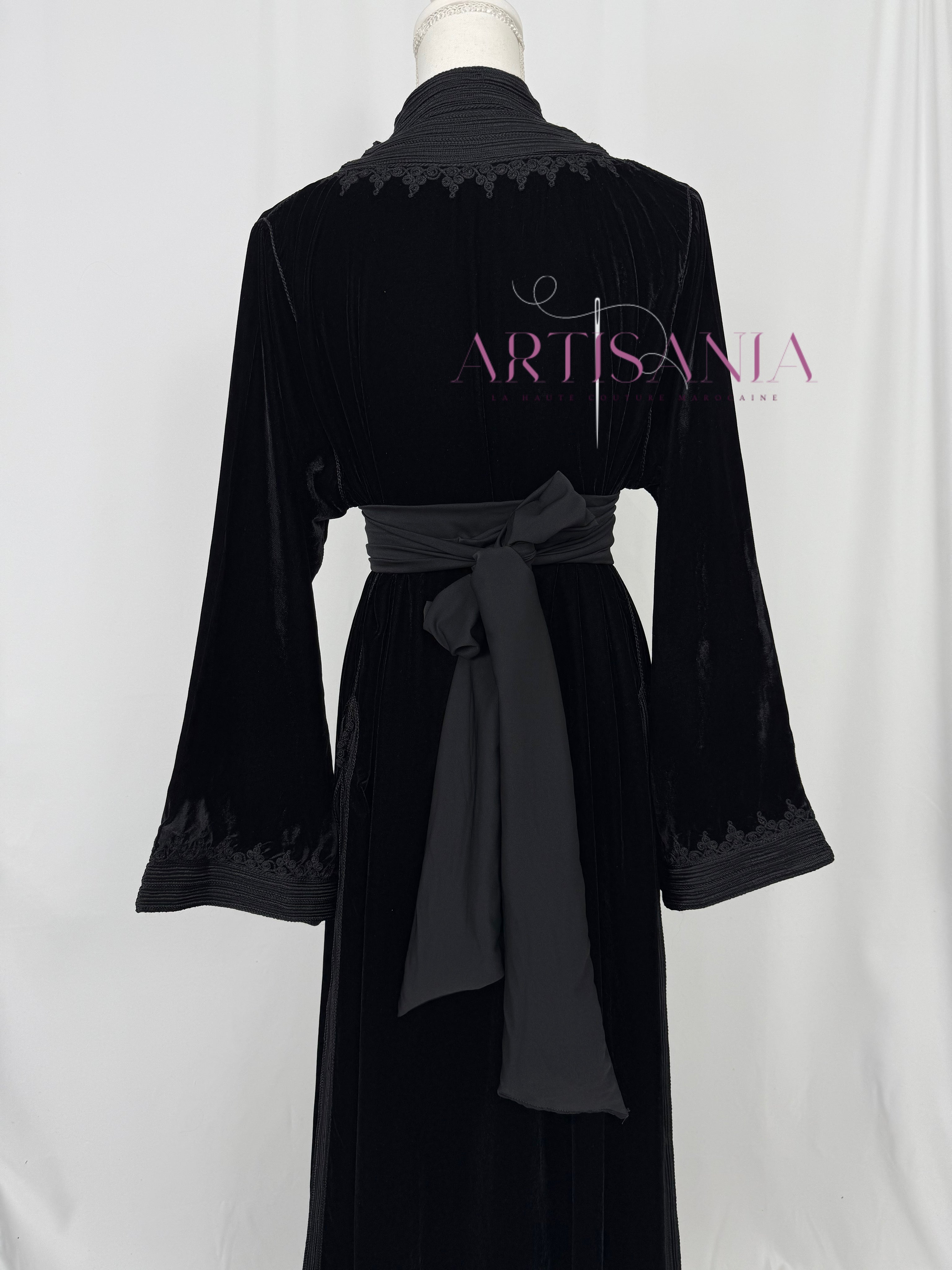 Takchita marocaine en velours - modèle Khouloud 🪡