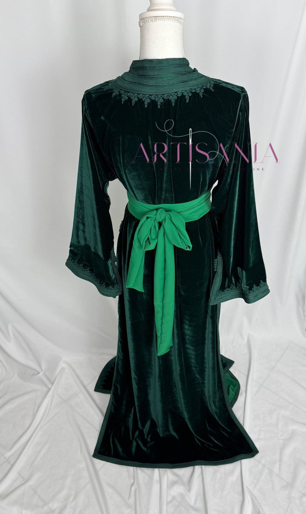 Takchita marocaine en velours - modèle Khouloud 🪡