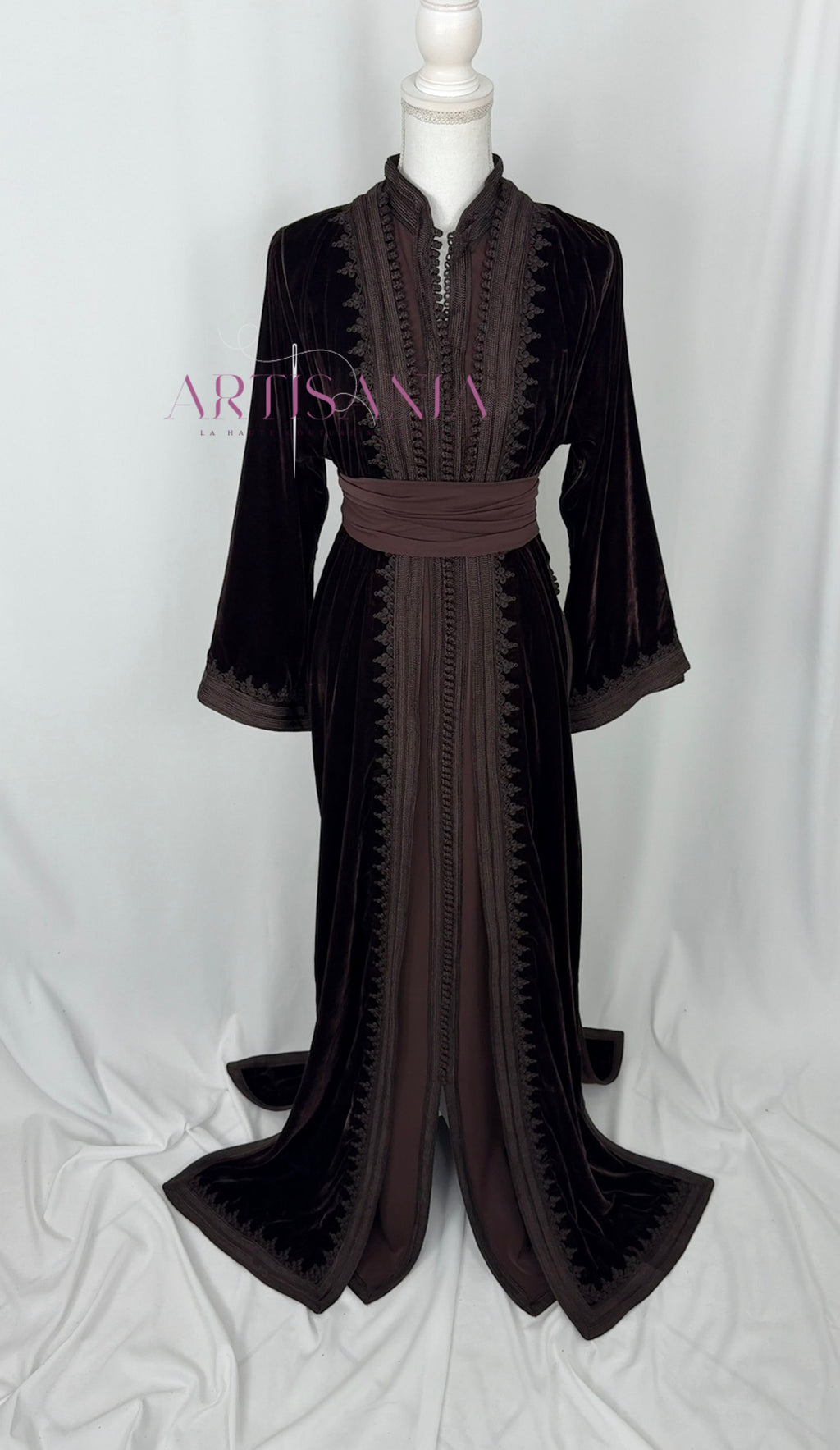 Takchita marocaine en velours - modèle Khouloud 🪡