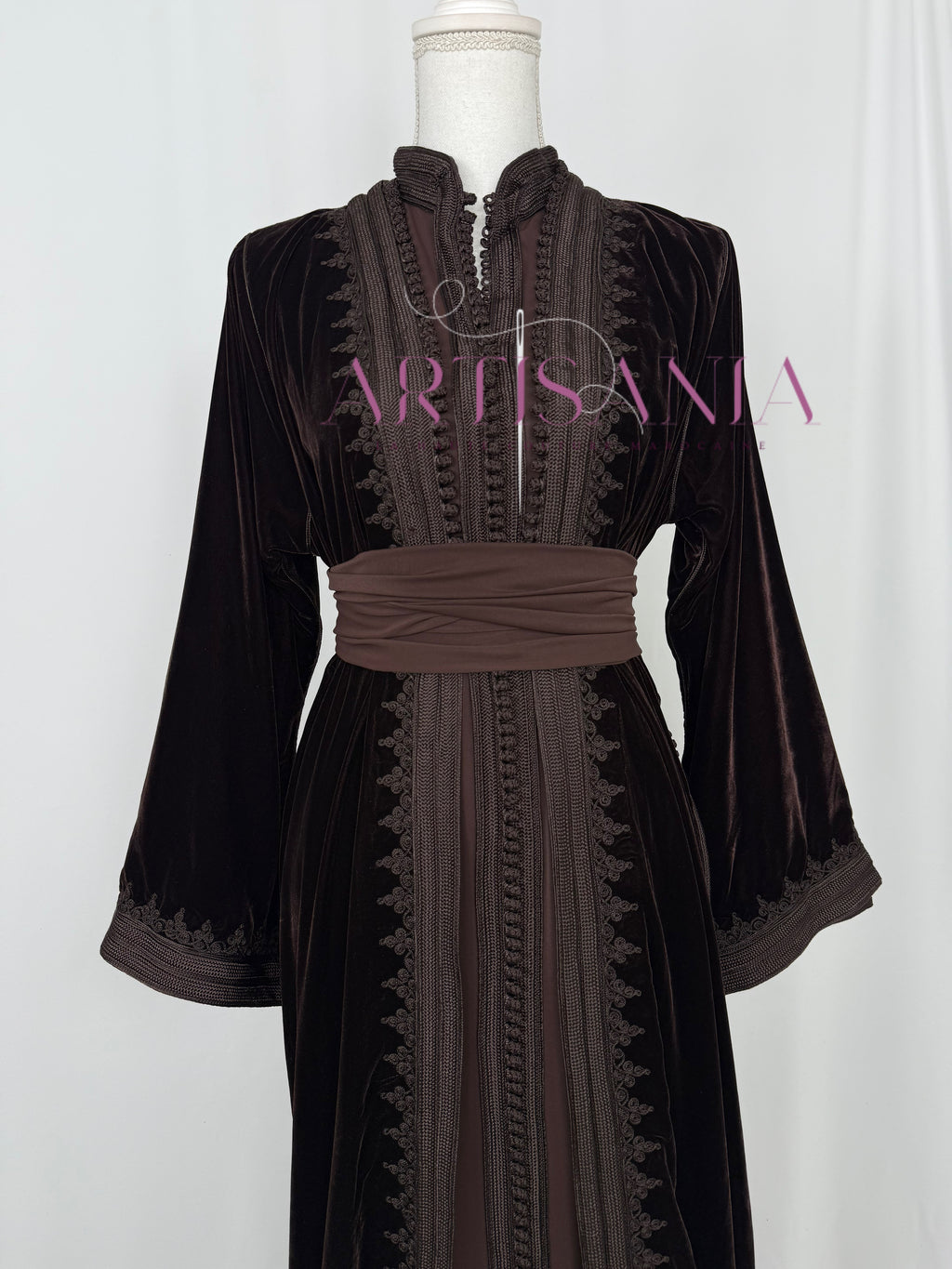 Takchita marocaine en velours - modèle Khouloud 🪡