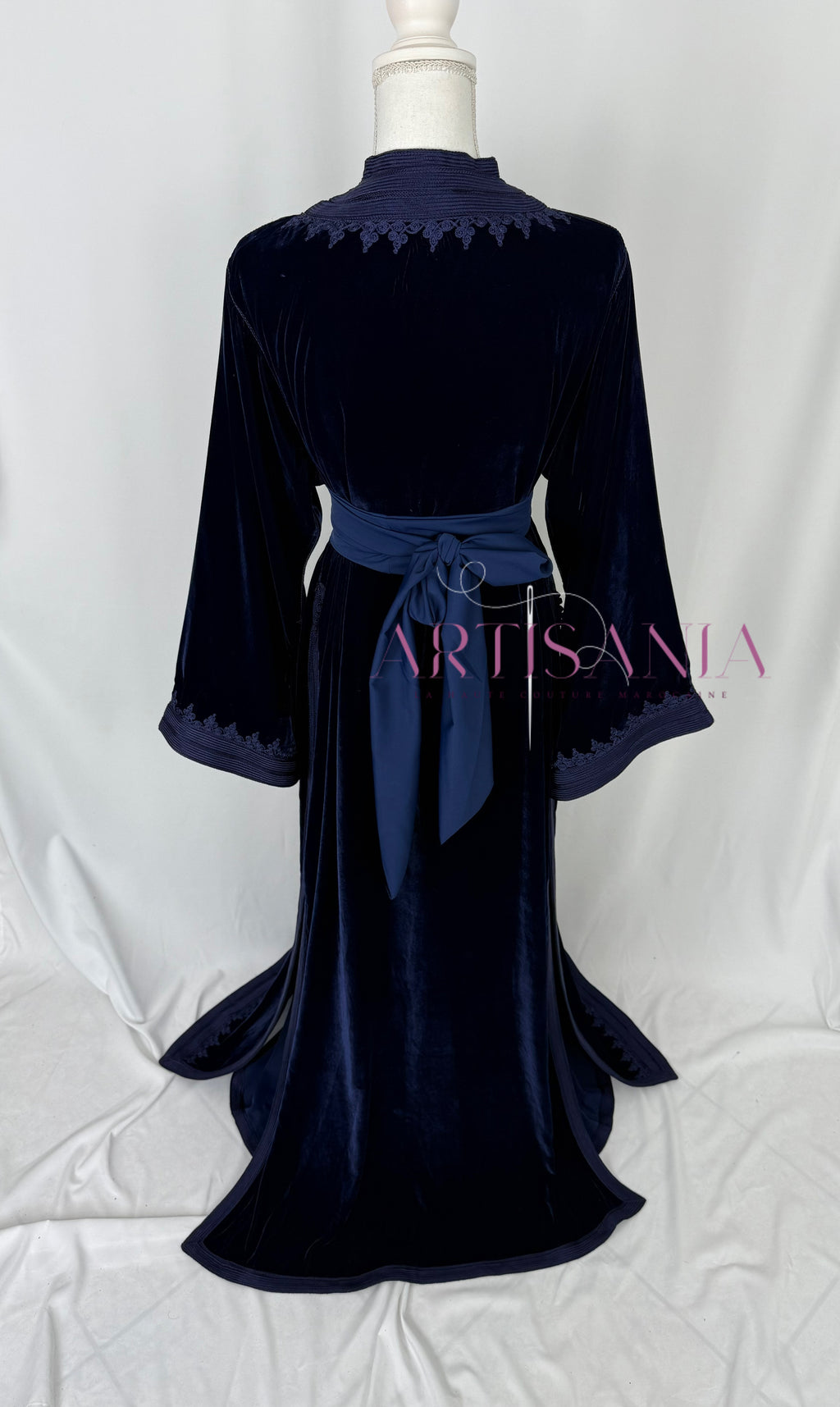 Takchita marocaine en velours - modèle Khouloud 🪡